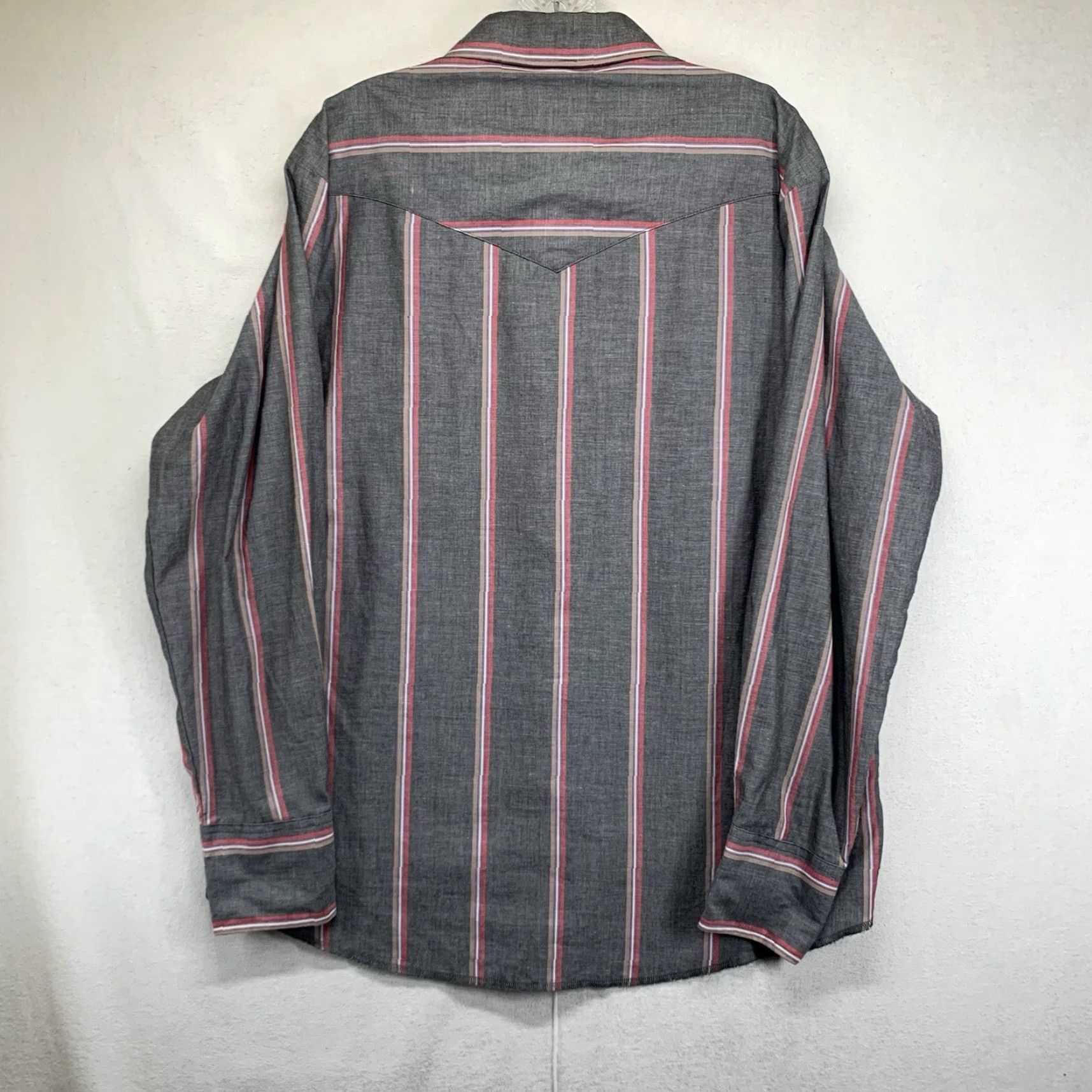 Wrangler VINTAGE Wrangler Western Shirt Men XL Gray Red Stripe Cowboy Casual Workwear Long Sleeve Size US XL / EU 56 / 4 - 2 Thumbnail