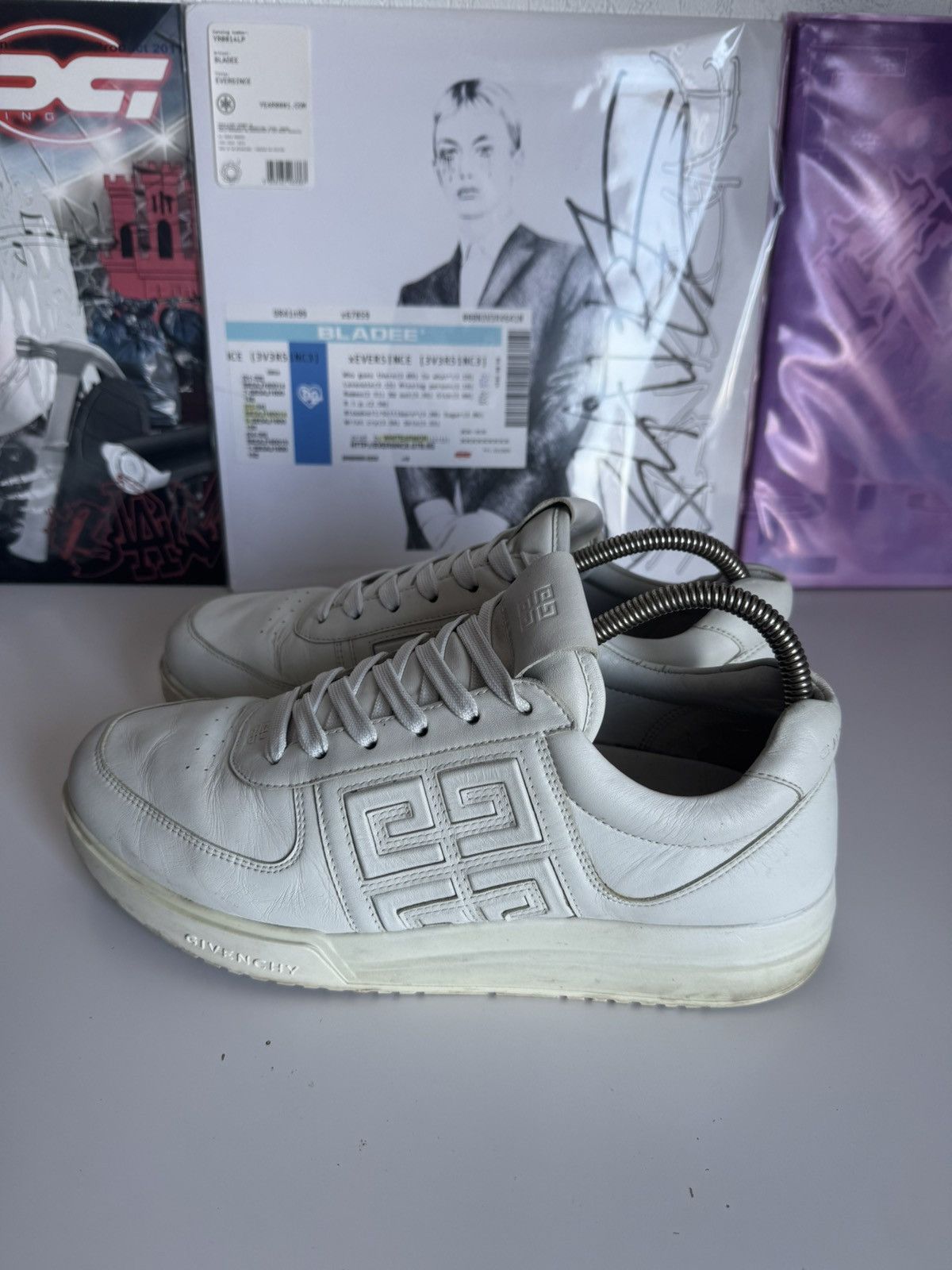Givenchy Givenchy White 4G Logo Low Sneakers Luxury Designer Size US 9 / EU 42 - 7 Thumbnail