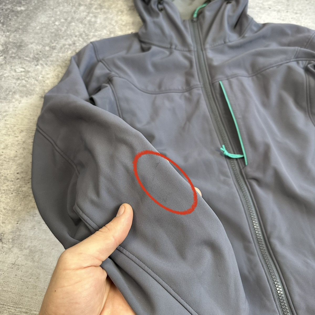 Arc'teryx × Vintage Arc'teryx Soft Shell Hooded Jacket Women's Size M Size M / US 6-8 / IT 42-44 - 14 Thumbnail