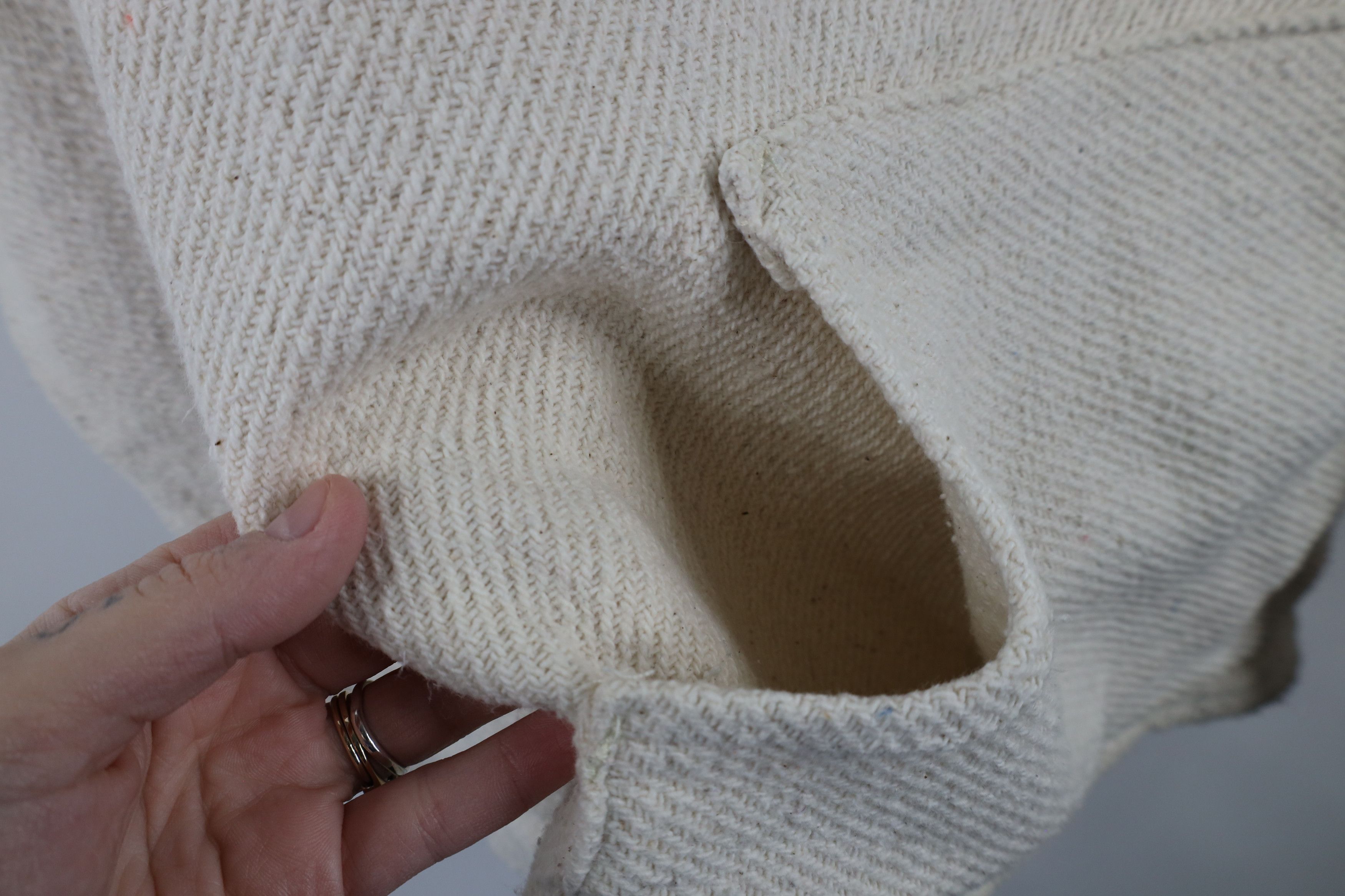 Vintage Vintage 90s Streetwear Drug Rug Hoodie Sweatshirt Cream Size L / US 10 / IT 46 - 5 Thumbnail