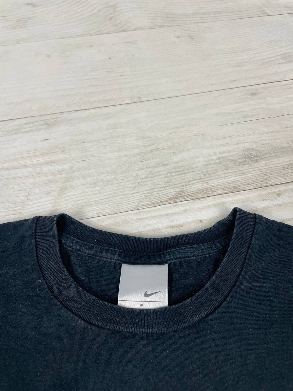 Nike Vintage Nike Swoosh Big Logo T-Shirt 00S Size US M / EU 48-50 / 2 - 3 Thumbnail