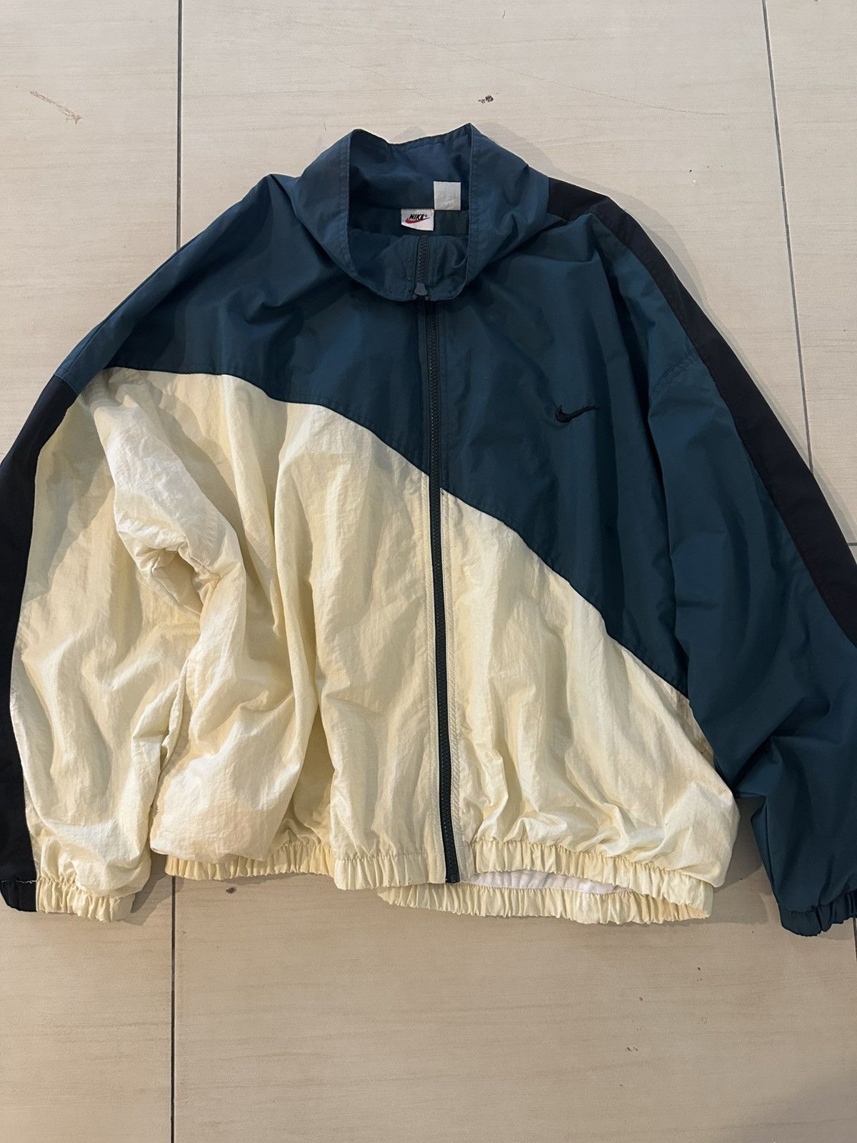 Nike Nike Vintage Windbreaker Size US XL / EU 56 / 4 - 1 Thumbnail
