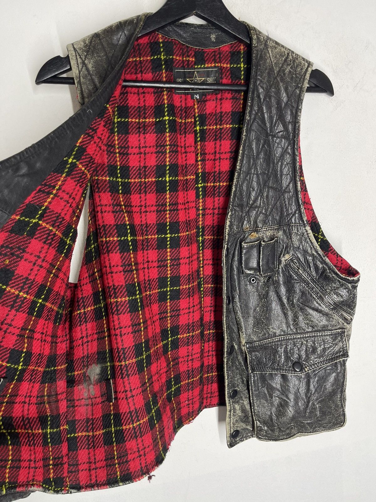 Japanese Brand VINTAGE OSAKA ISHII LEATHER VEST DISTRESSED Size US M / EU 48-50 / 2 - 2 Thumbnail