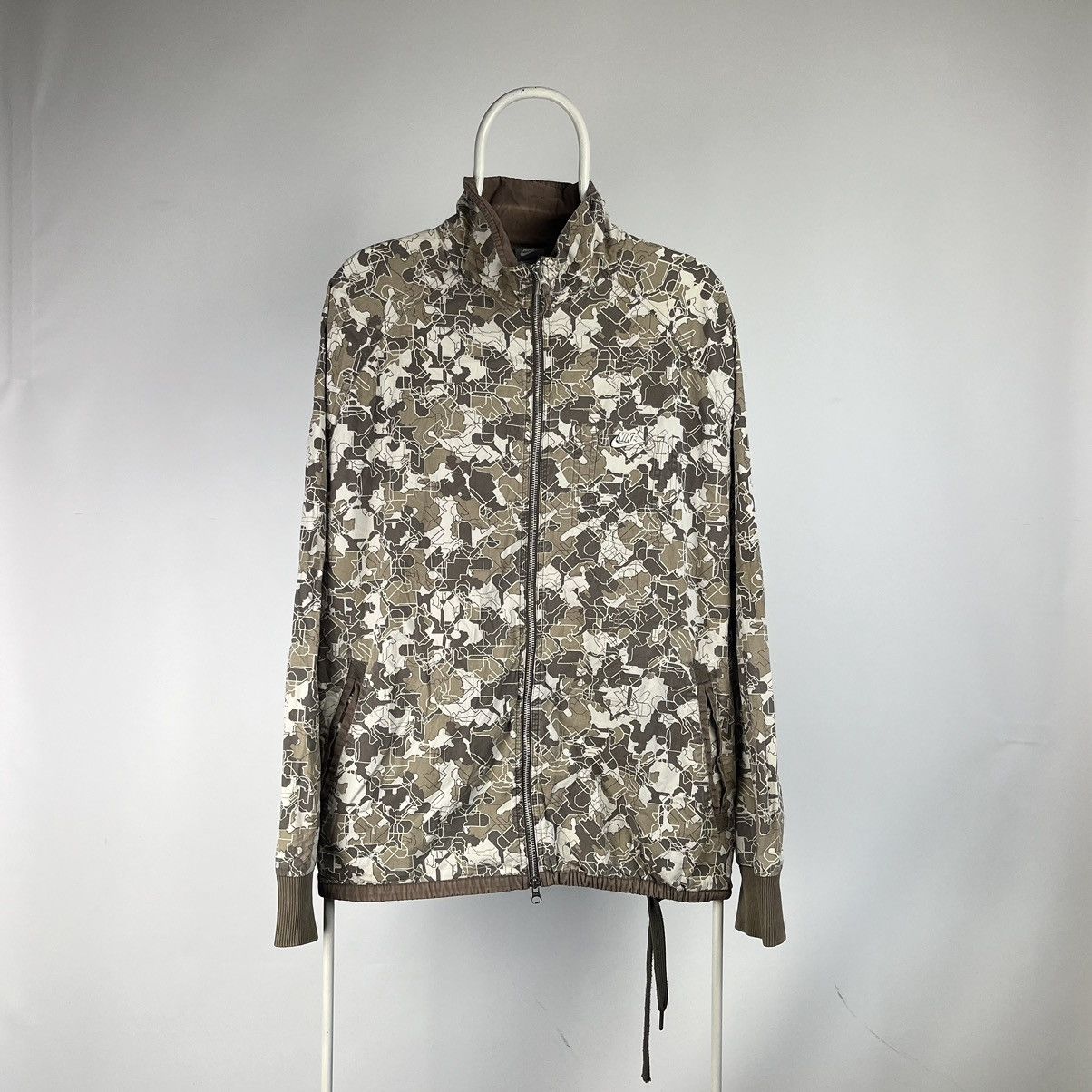 Nike Vintage Nike light jacket y2k size XLarge Size US XL / EU 56 / 4 - 1 Thumbnail