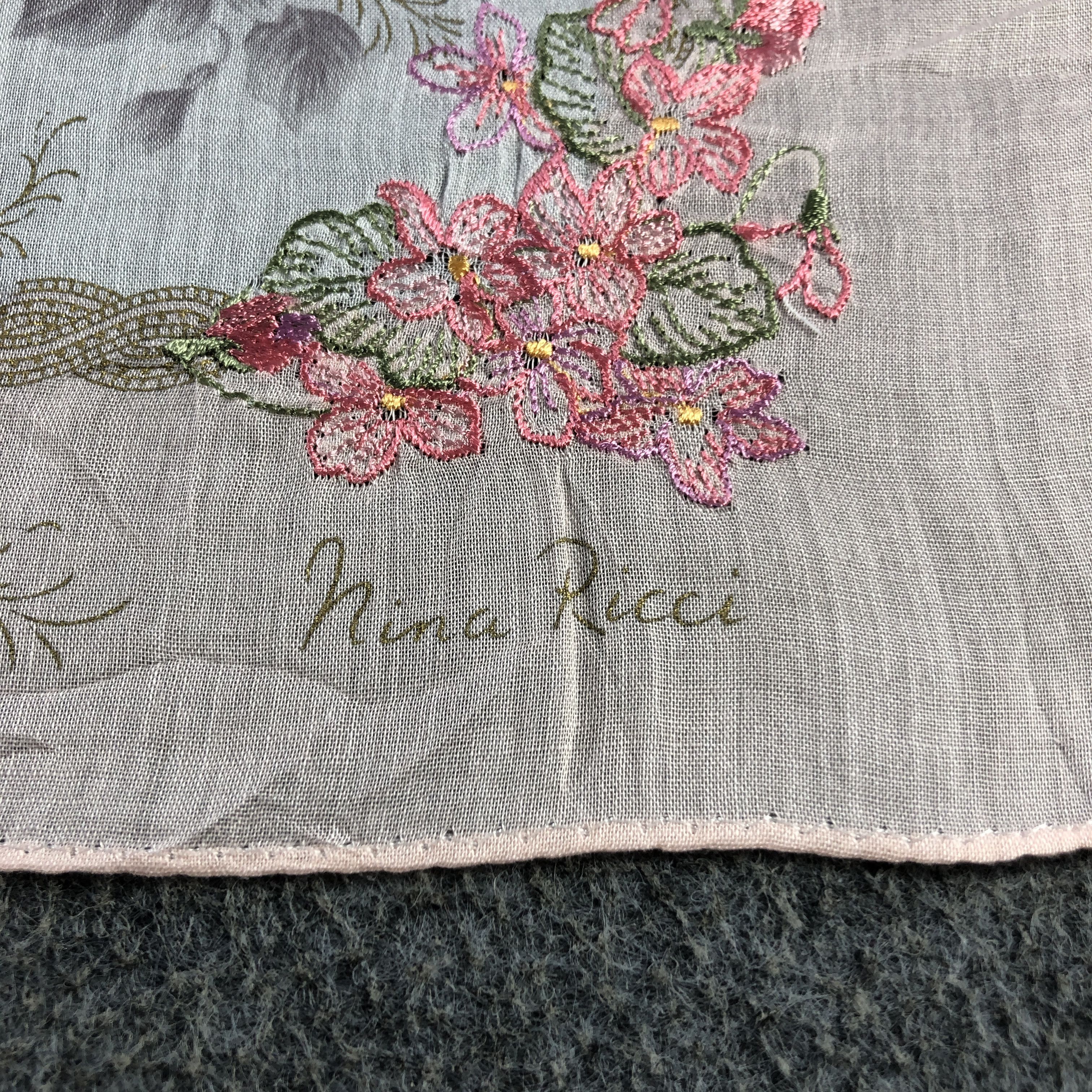 Nina Ricci Nina Ricci Floral Handkerchief Neckerchief Bandana H2445 Size ONE SIZE - 4 Thumbnail
