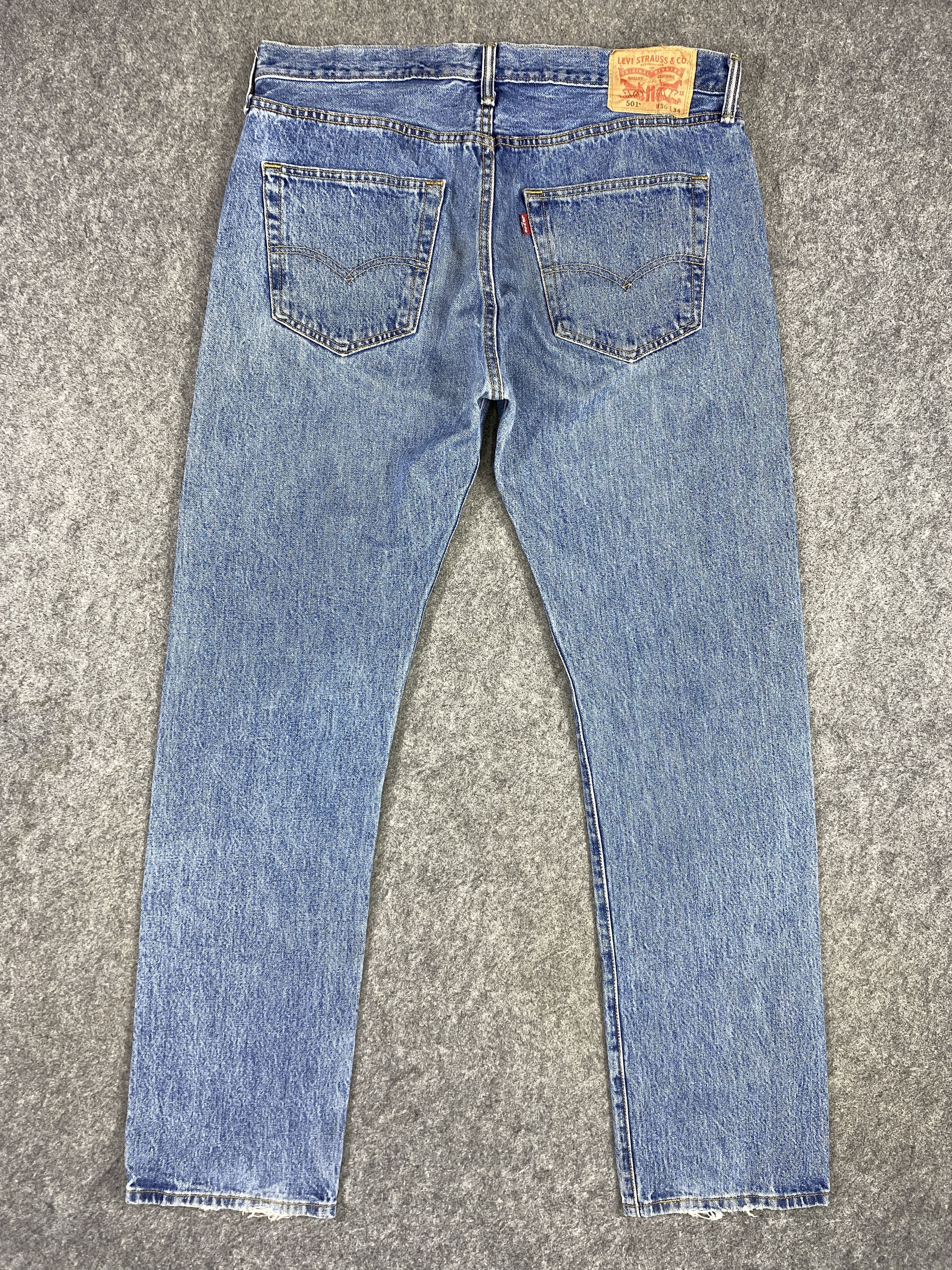 Levi's Blue Vintage Levi's 501 Jeans 36x34 Denim -JN1639 Size US 36 / EU 52 - 2 Thumbnail
