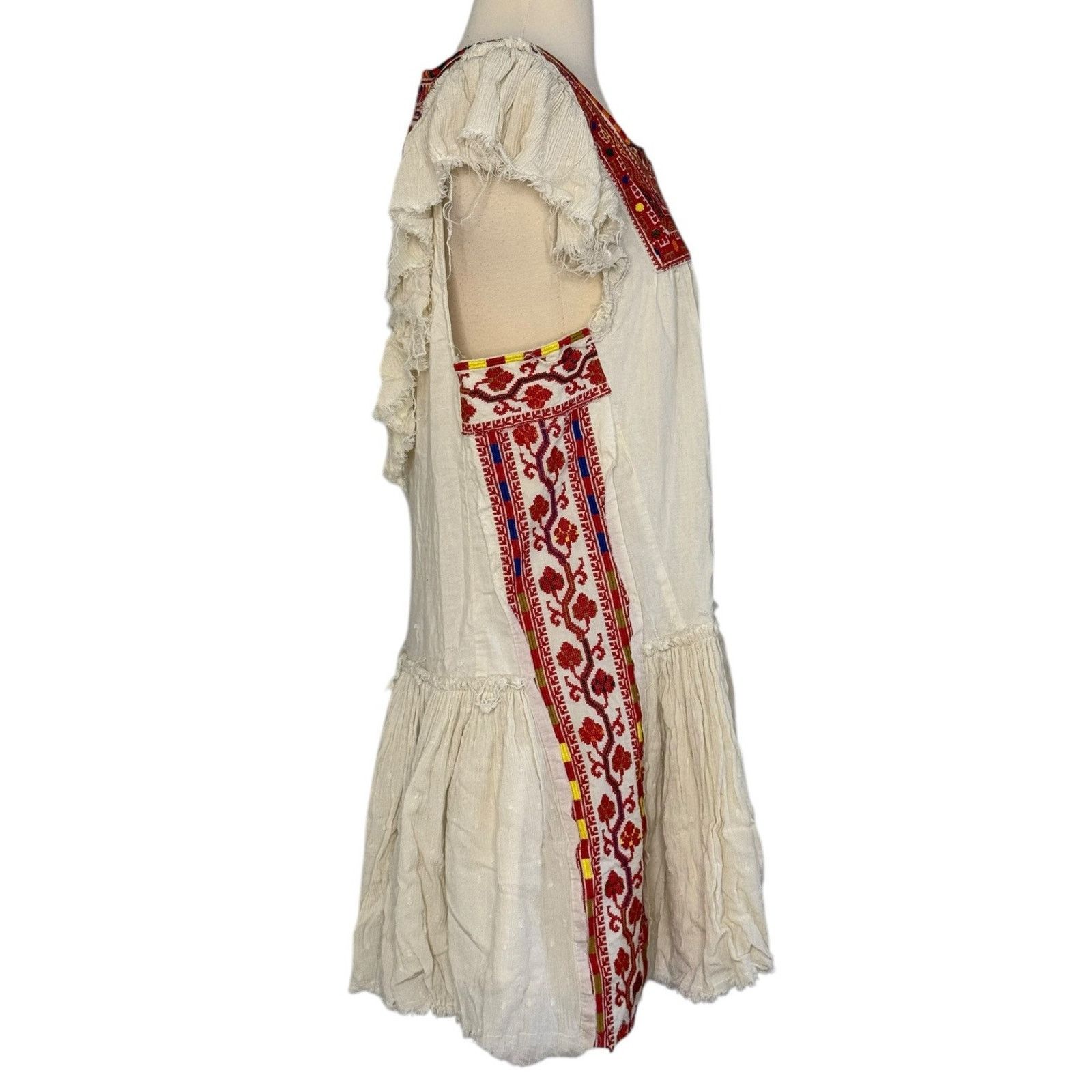 Free People FREE PEOPLE Day Glow Embroidered Mini Dress Tulum Boho SP Size S / US 4 / IT 40 - 8 Thumbnail