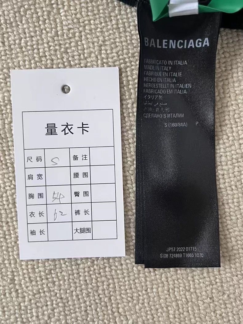 Balenciaga Balenciaga Multi-element bullet screen logo sweater Size US S / EU 44-46 / 1 - 5 Thumbnail