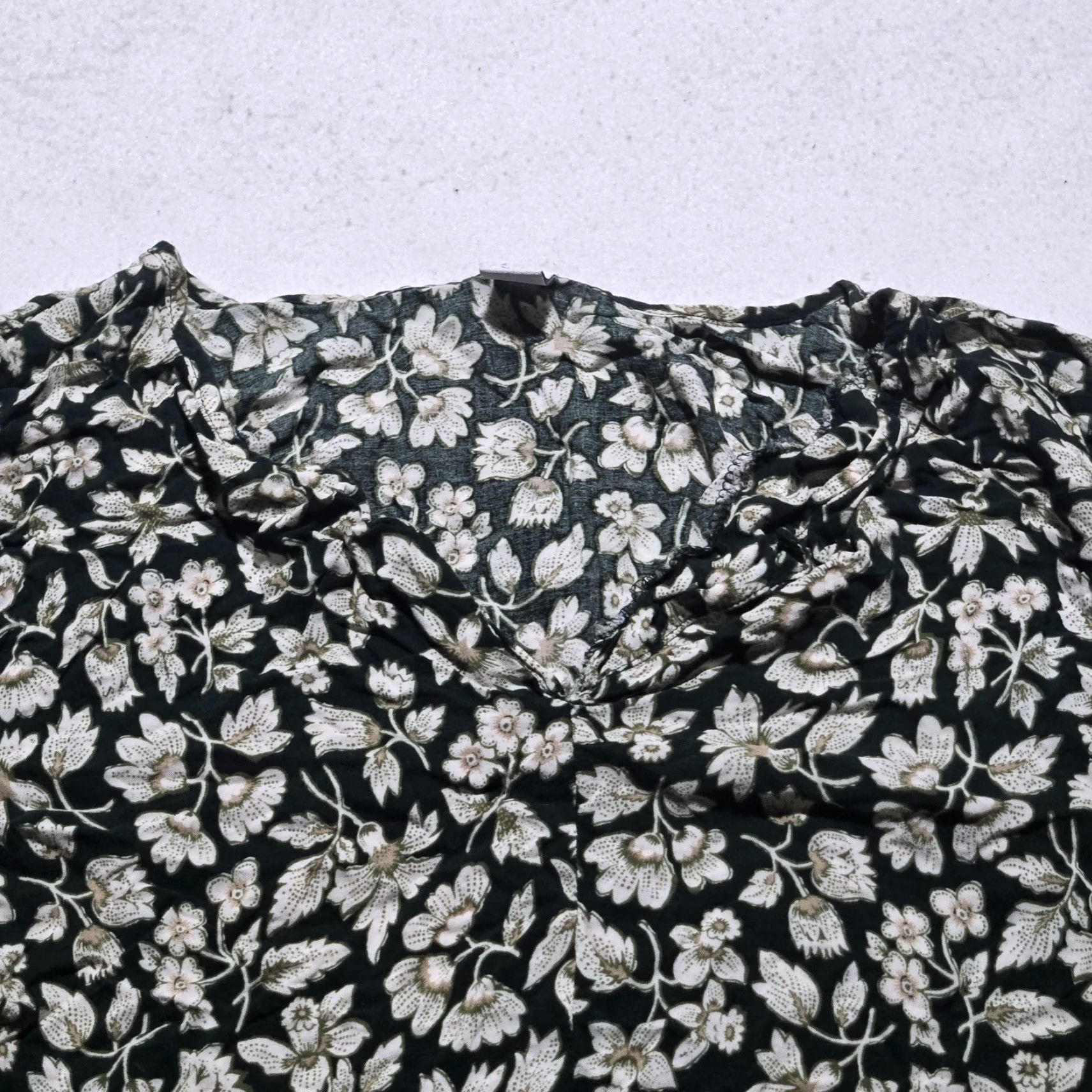 Old Navy Old Navy Floral Long Sleeve Boho Shift Dress Adult Women’s Plus 2X Pink Floral Pattern Knee Length Bohemian Spring Summer Fall Dress Womens Size XXL / US 16-18 / IT 52-54 - 2 Thumbnail