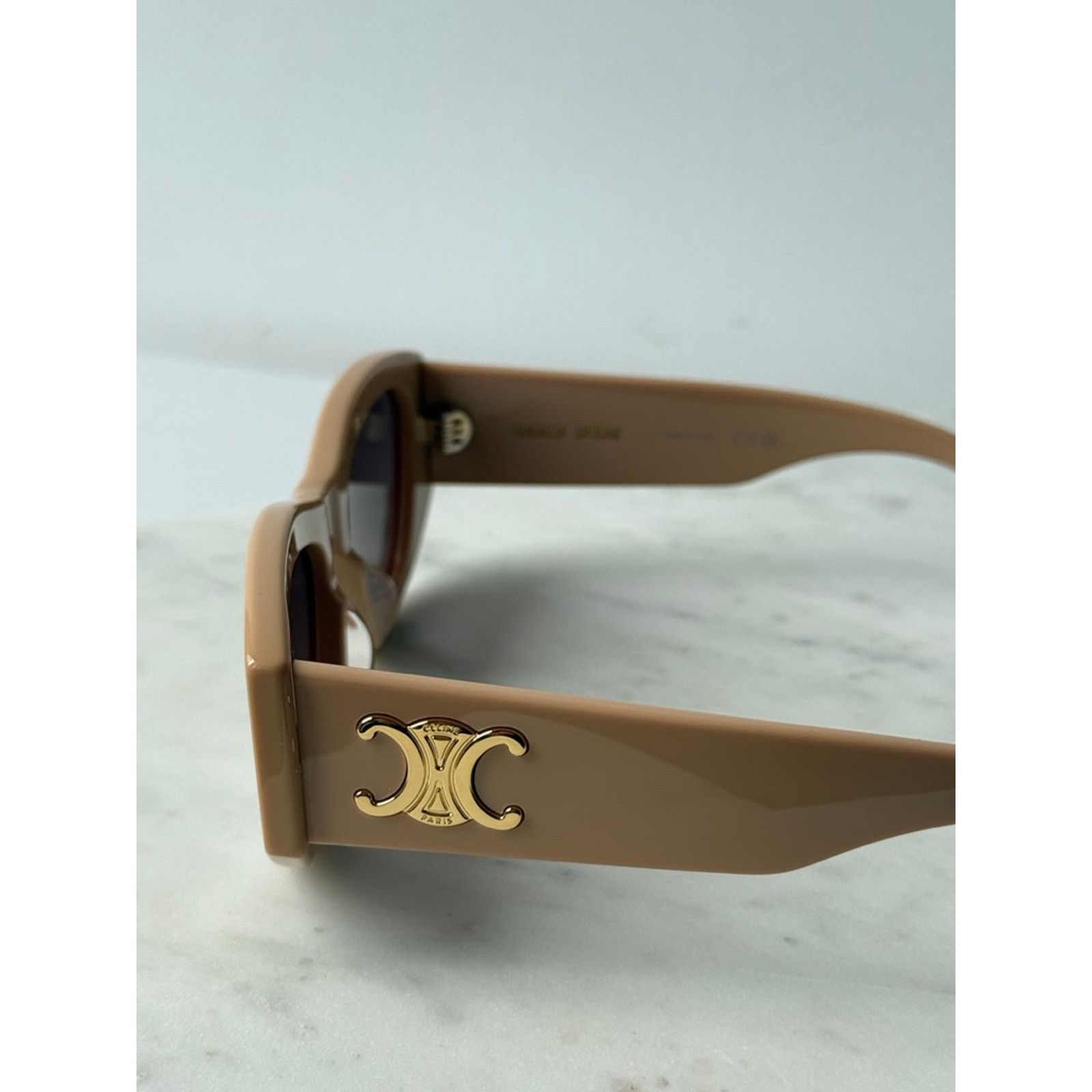 Celine NEW Celine CL40308U Triomphe Cat Eye Nude Sunglasses Size ONE SIZE - 5 Thumbnail