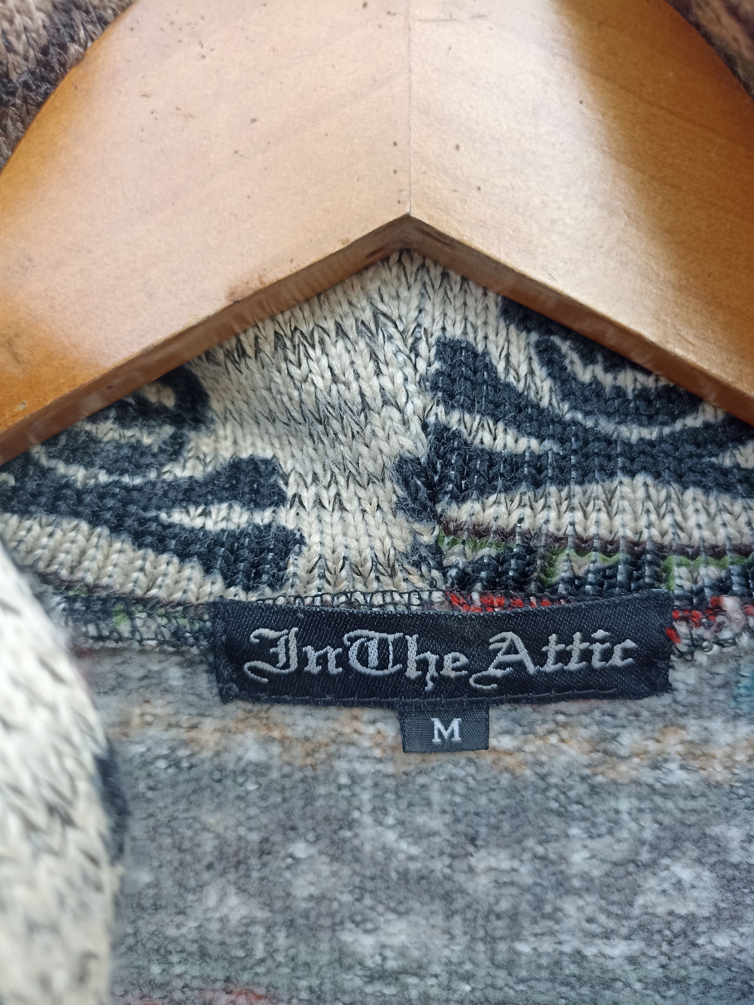In The Attic 🔥 In The Attic sweater skulls zipper LGB if six was nine Size US S / EU 44-46 / 1 - 6 Thumbnail