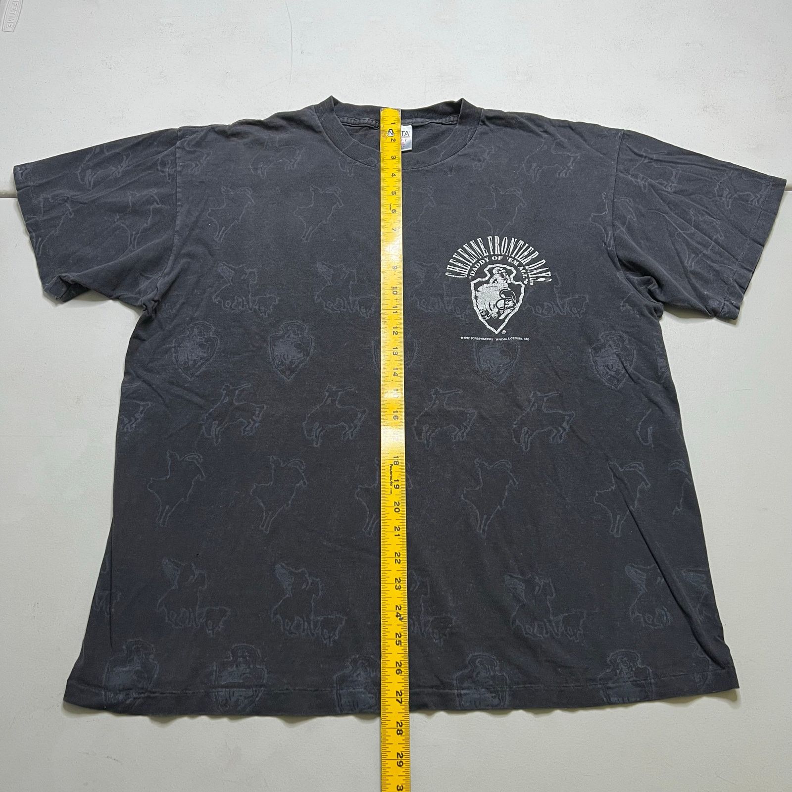 Vintage Vintage 1992 Cheyenne Frontier Days T-Shirt Oneita XL Size US XL / EU 56 / 4 - 8 Thumbnail