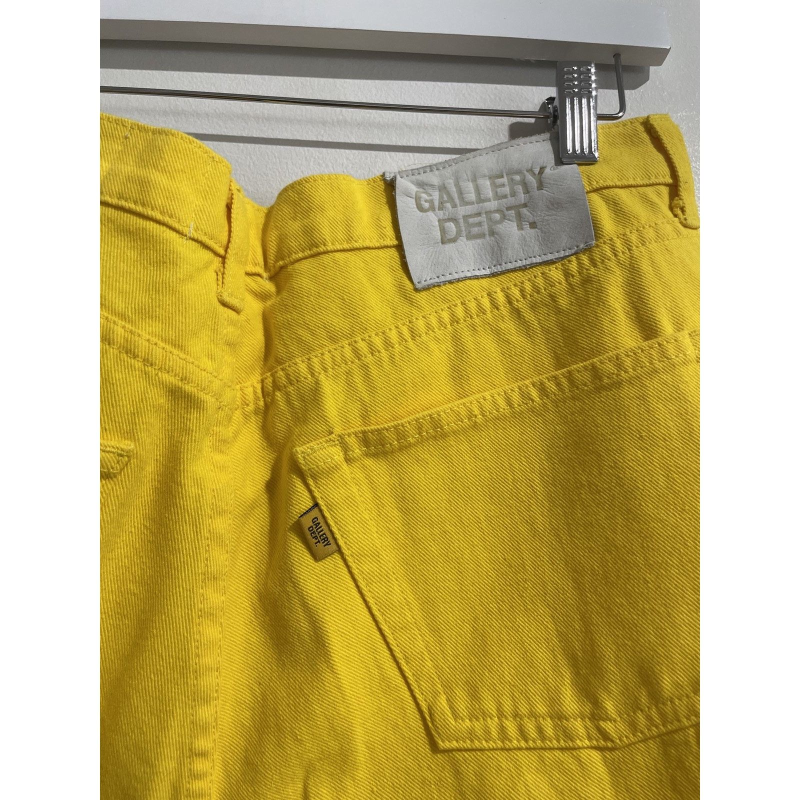 Gallery Dept. GALLERY DEPT. YELLOW FLARED JEANS SIZE 33 NEW Size US 32 / EU 48 - 2 Thumbnail