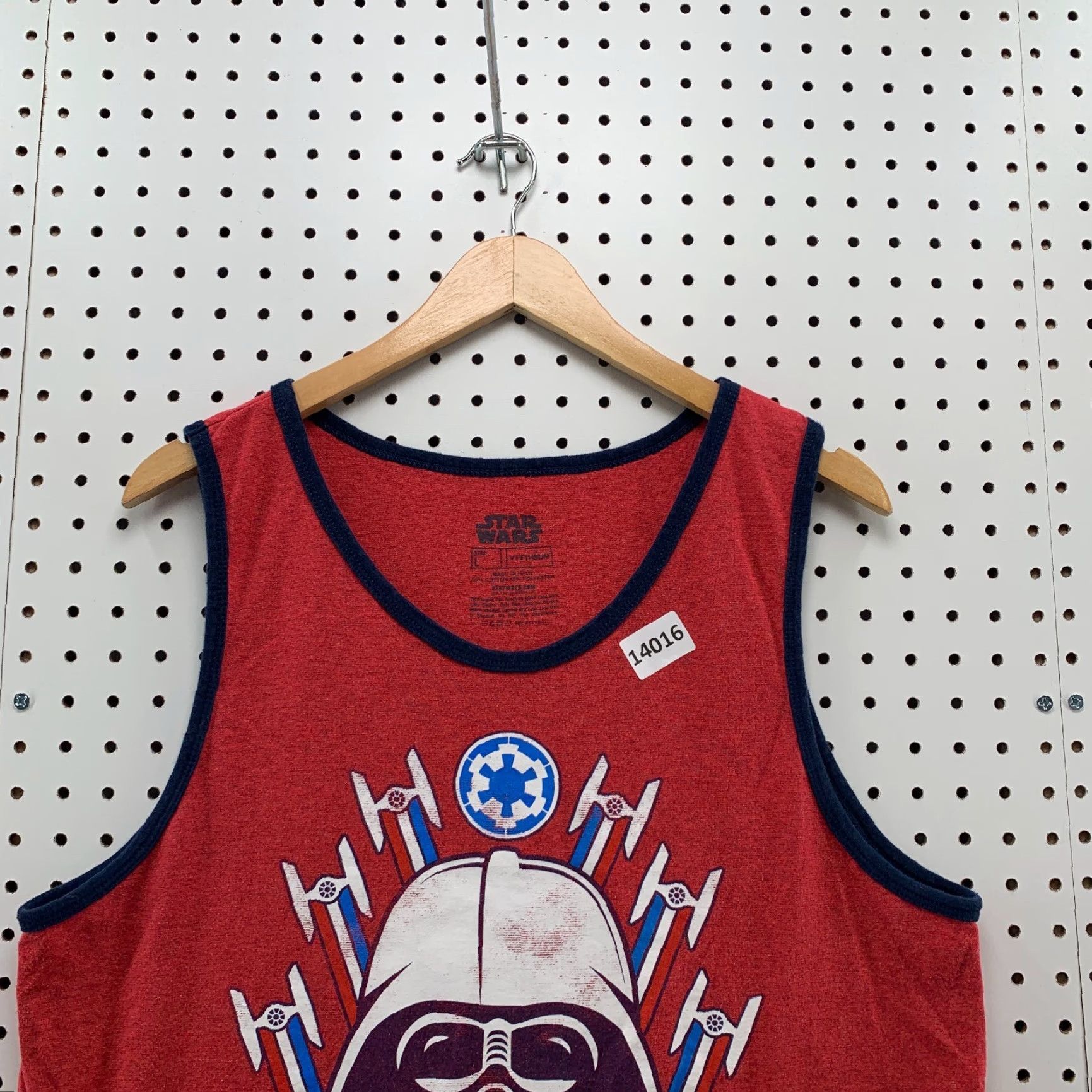 Star Wars Star Wars Darth Vader Red Sleeveless Top Mens Large Front Graphic Size US L / EU 52-54 / 3 - 3 Thumbnail