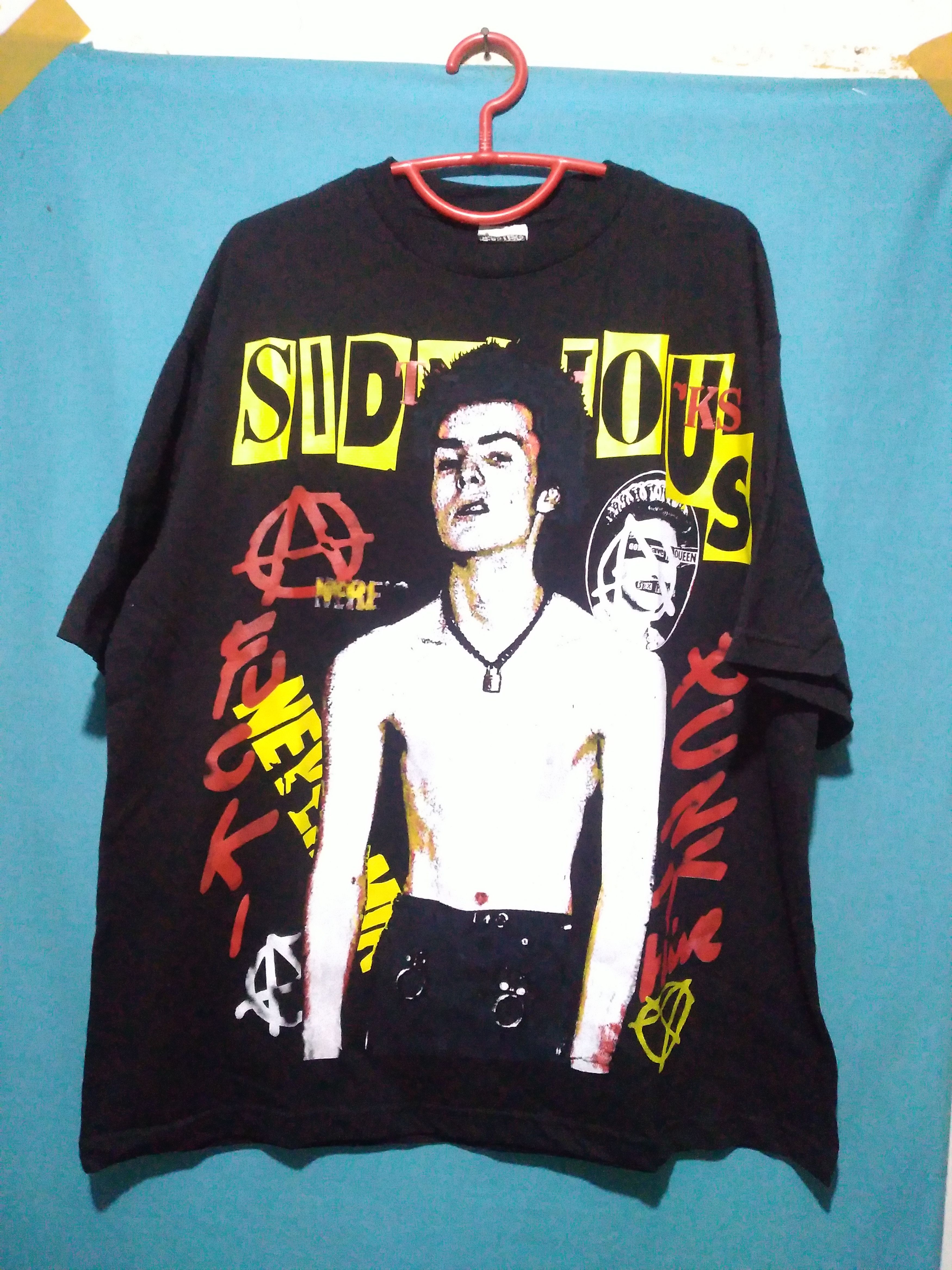 Band Tees SID VICIOUS sek pistol band Tee T-shirt Size US XL / EU 56 / 4 - 1 Thumbnail