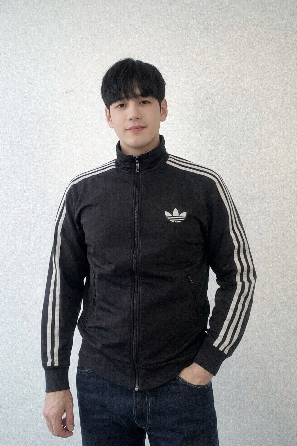 Adidas Adidas Originals Firebird Track Top Size L Embroidered Logo Size US L / EU 52-54 / 3 - 2 Thumbnail