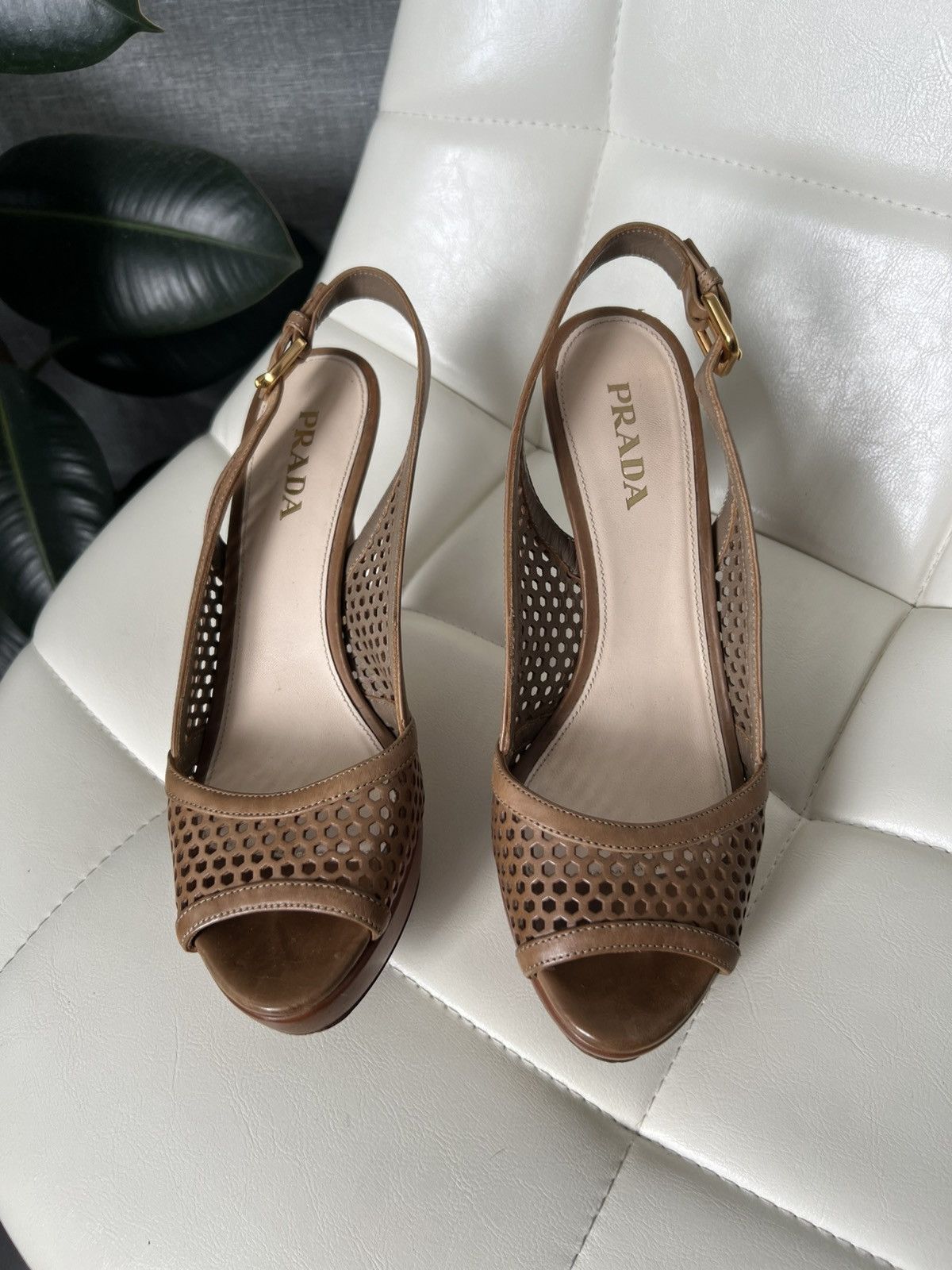 Prada Prada Brown Leather Cutout Peep Toe Slingback Platform Heels Size US 7.5 / IT 37.5 - 15 Thumbnail