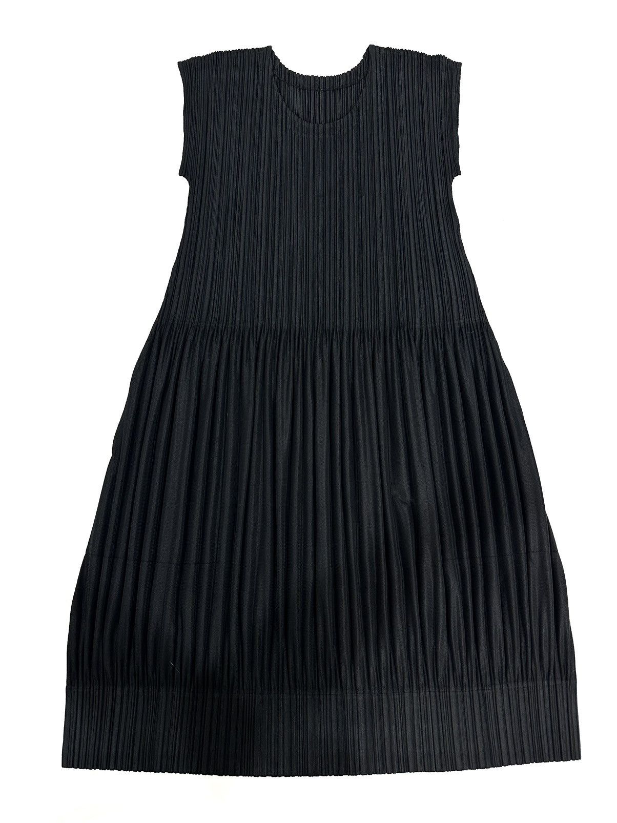 Pleats Please Issey Miyake PLEATS PLEASE Issey Miyake Pleated Midi Dress Size ONE SIZE - 1 Thumbnail