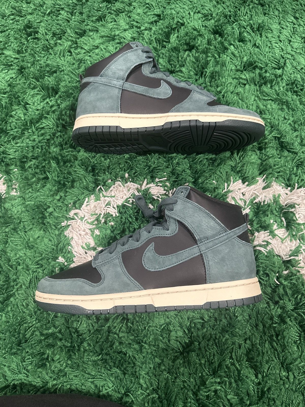 Nike NIKE DUNK HI RETRO PRM Size US 8 / EU 41 - 1 Thumbnail