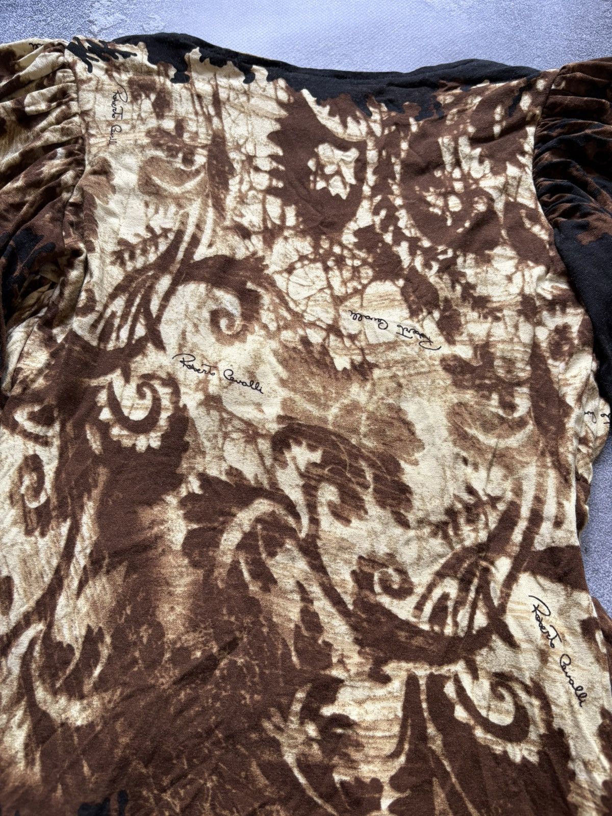 Roberto Cavalli Vintage 00s Roberto Cavalli Luxury Printed Viscose Blouse Size S / US 4 / IT 40 - 16 Thumbnail