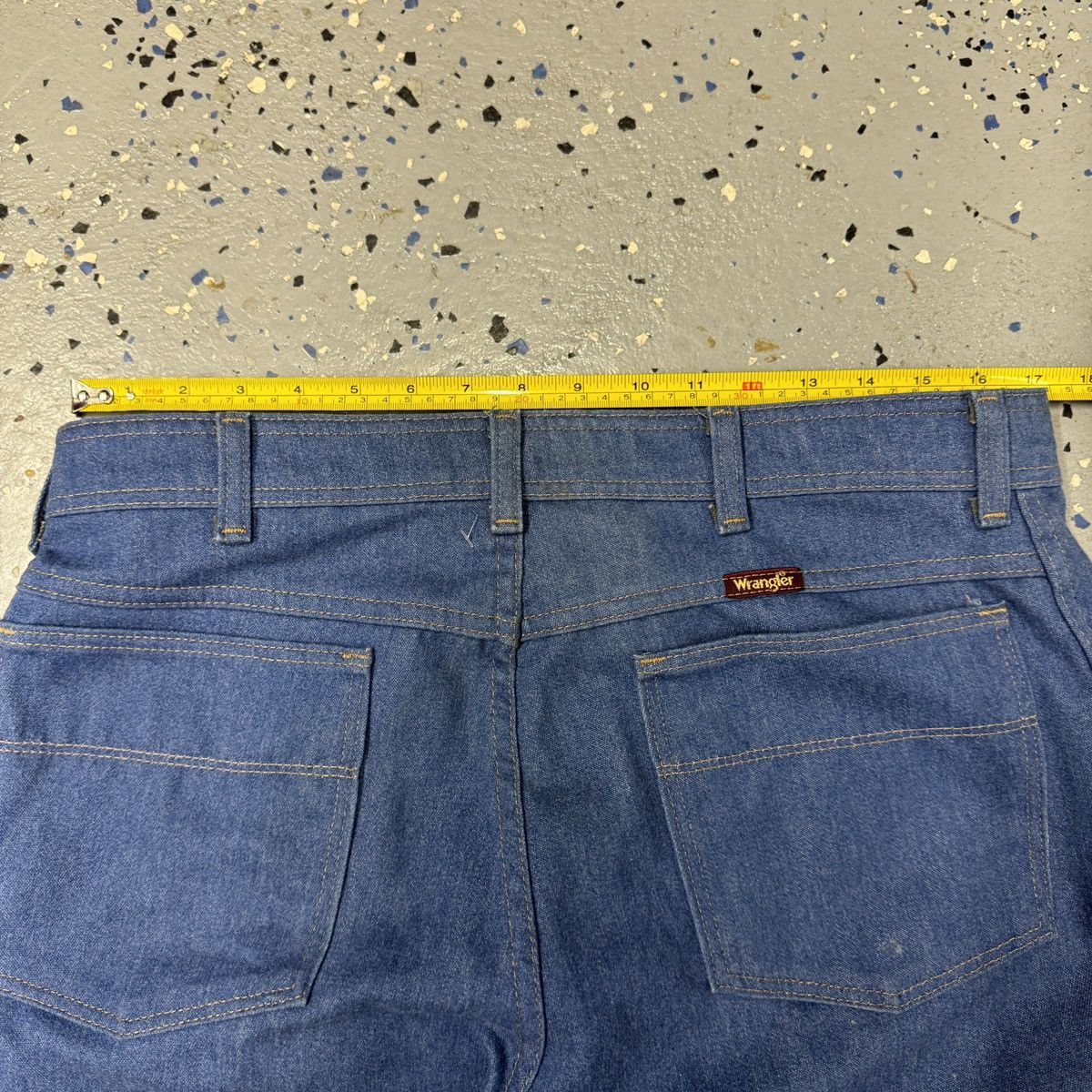 Vintage Vintage 90s Wrangler Regular Fit Denim Jeans Western Cowboy Size US 34 / EU 50 - 4 Thumbnail