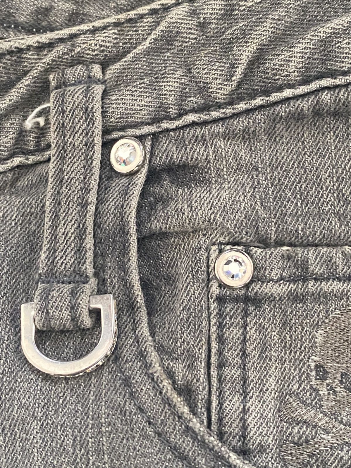 Japanese Brand × Mastermind Japan MASTERMIND JAPAN DISTRESSED DENIM PANTS Size US 30 / EU 46 - 8 Thumbnail