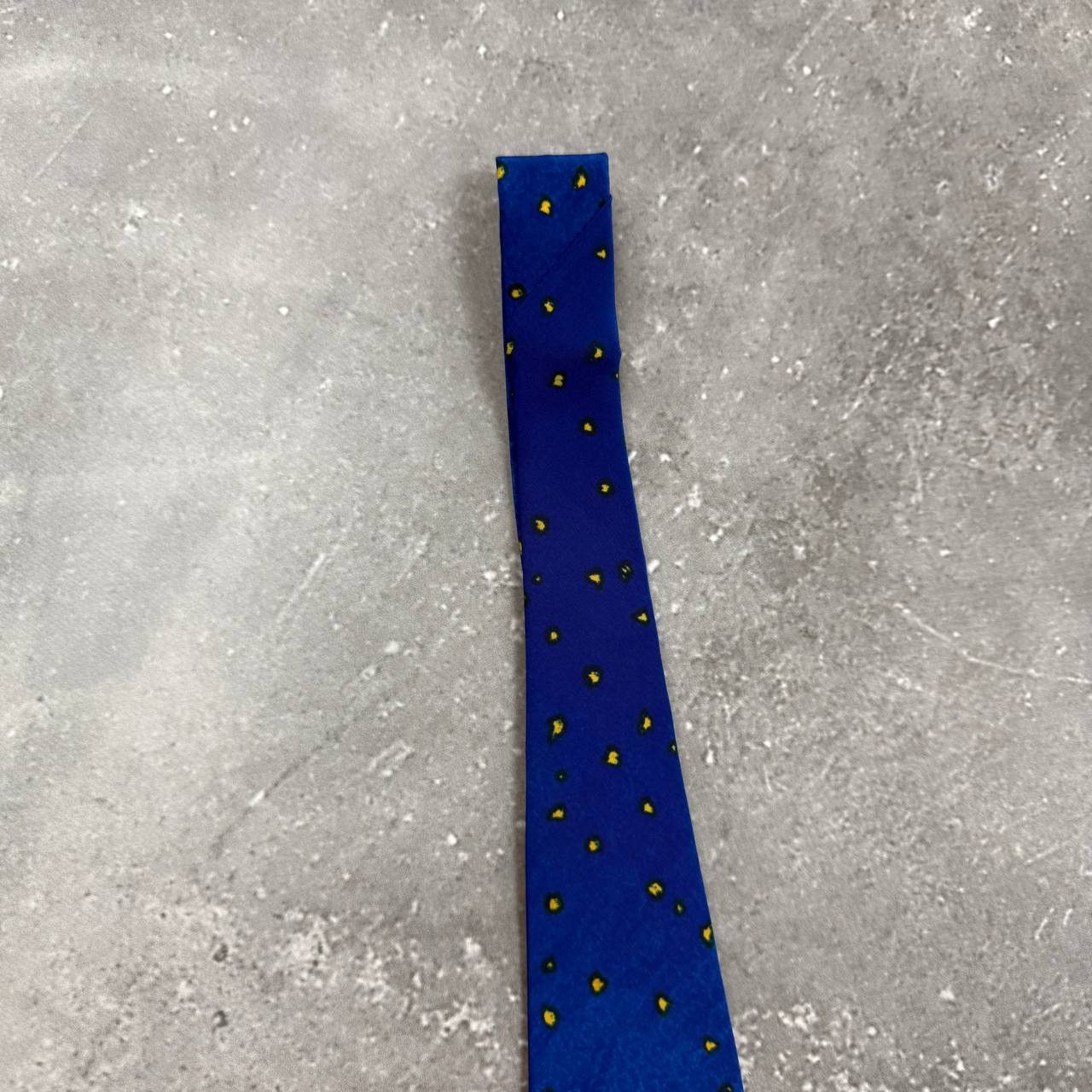 Vintage Vintage 1991 The Beatles Do You Want Know A Secret Silk Tie Size ONE SIZE - 5 Thumbnail