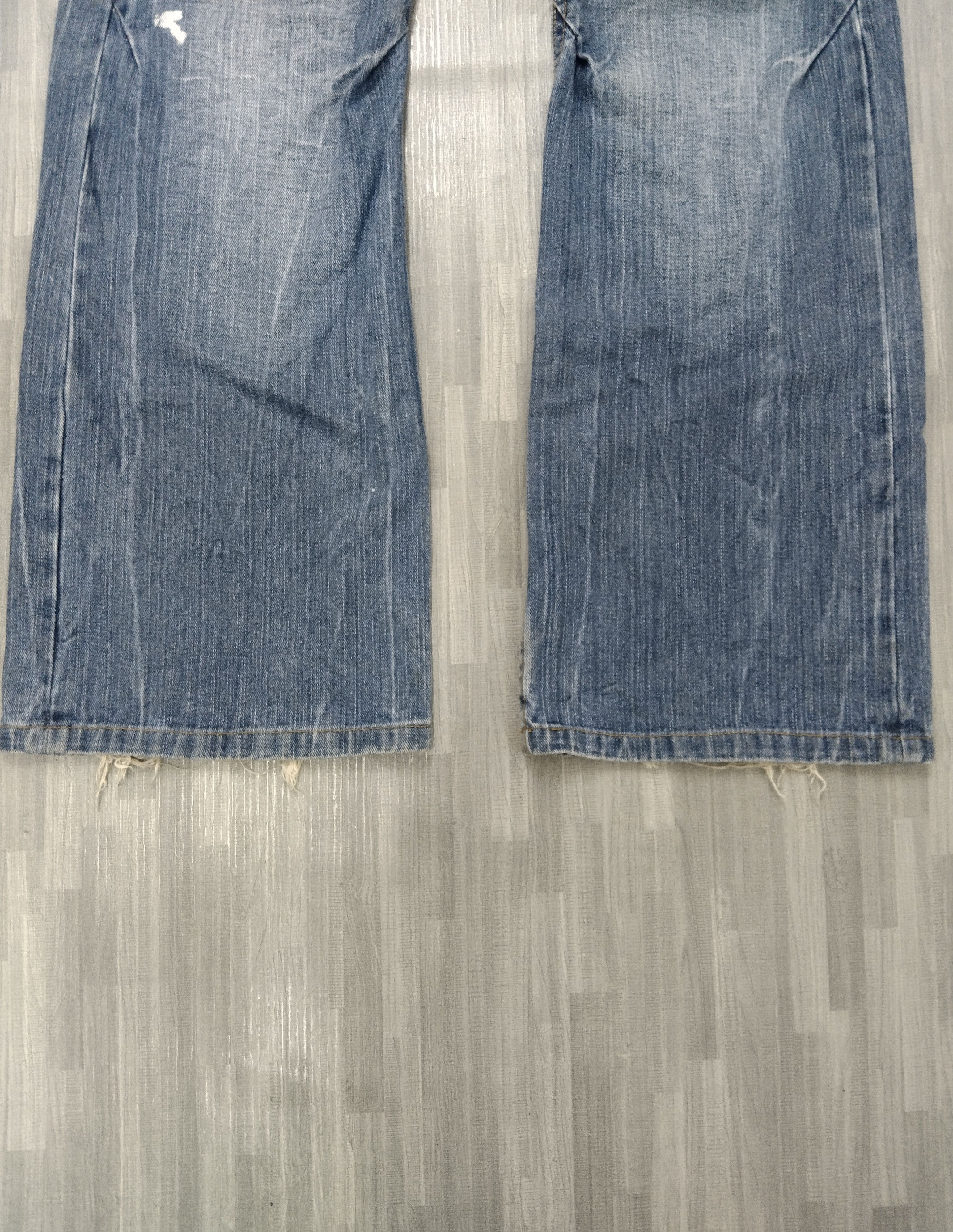 Japanese Brand TWIST FLARE SICK ROOT THREE DENIM PANTS Size US 30 / EU 46 - 6 Thumbnail
