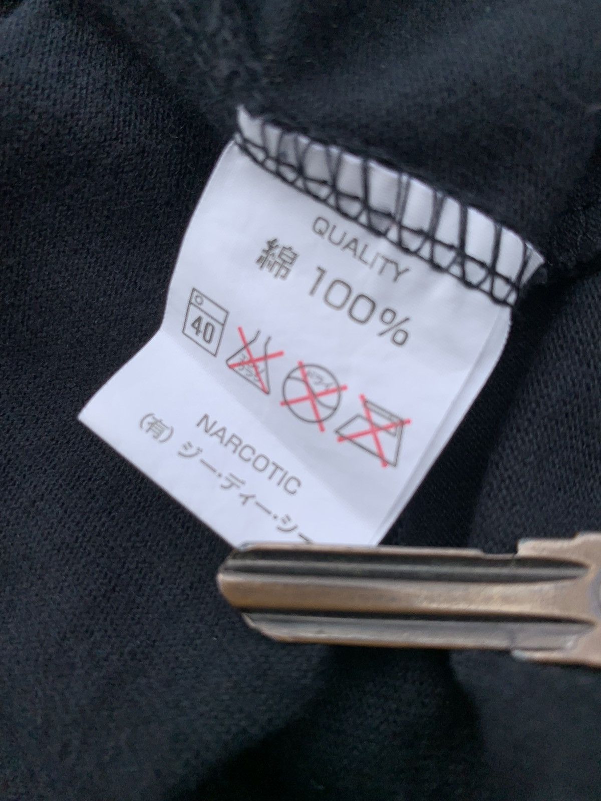 Japanese Brand 2000s NARCOTIC X GDC Size US M / EU 48-50 / 2 - 8 Thumbnail