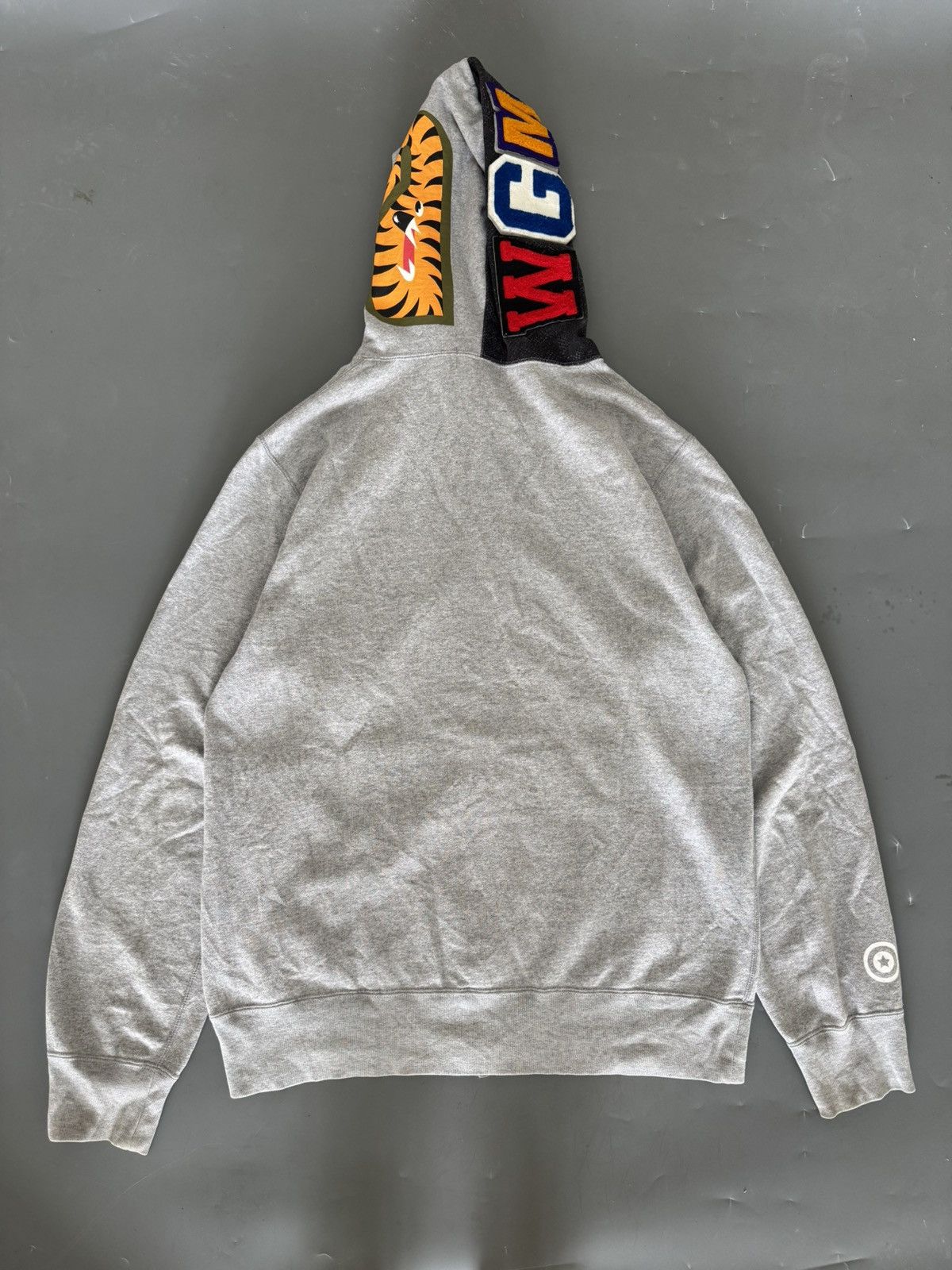 Bape VINTAGE BAPE SHARK WGM GREY ZIP HOODIE Size US XL / EU 56 / 4 - 5 Thumbnail