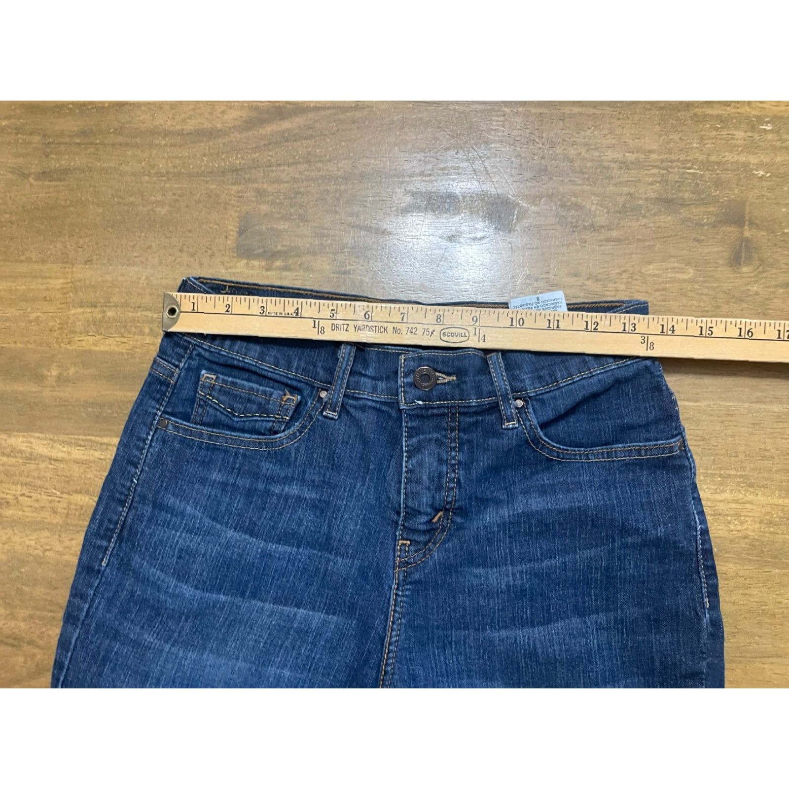 Levi's VINTAGE? (No) Levi's 512 Jeans, Women's Size 8, Blue, Denim, Capris, Slimming, 5-Pocket Design, Levi's 500 Series, Regular, Womens Size 30" / US 8 / IT 44 - 6 Thumbnail