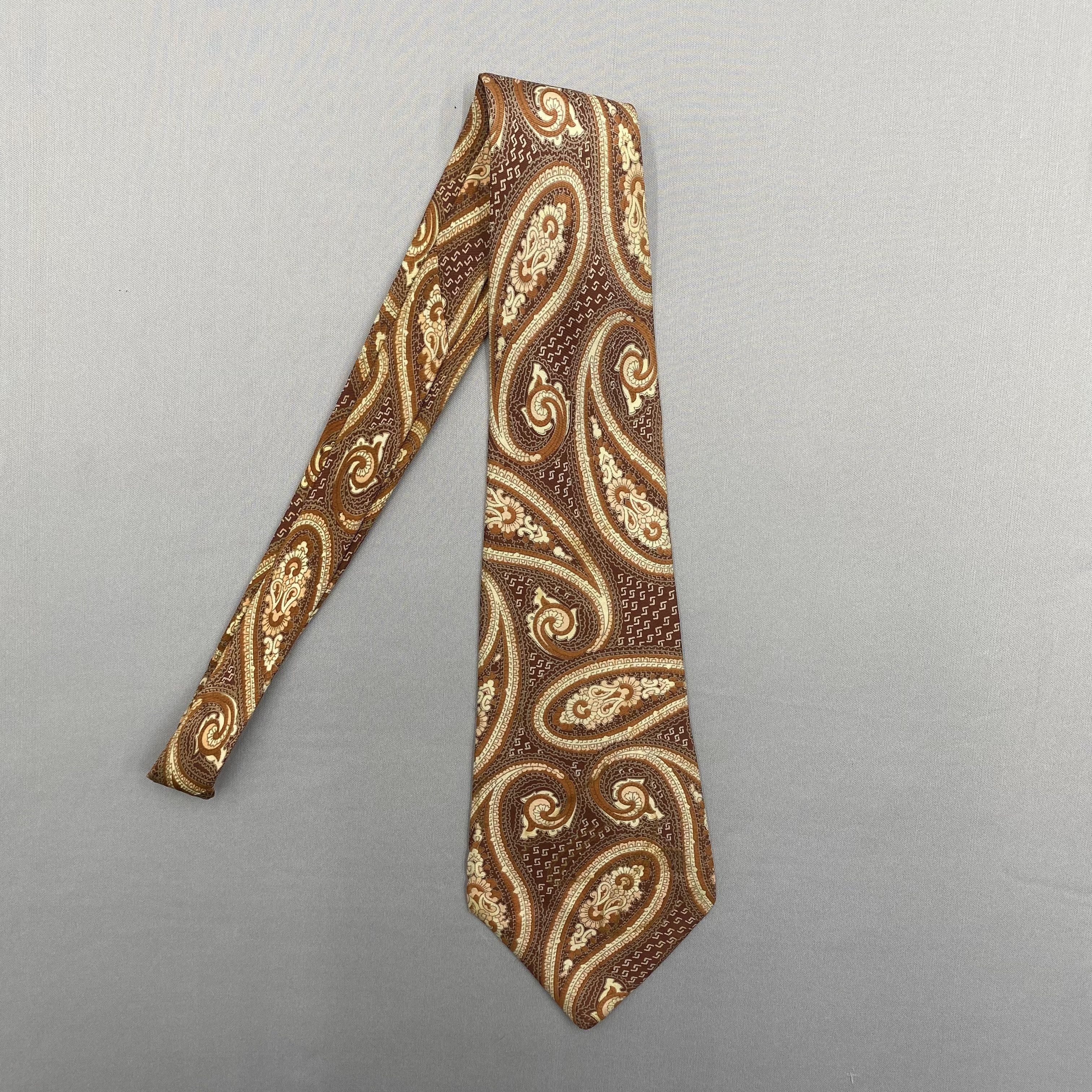 Japanese Brand Vintage Gray SILK Necktie Cravate Pure Silk Neck Tie Size ONE SIZE - 4 Thumbnail