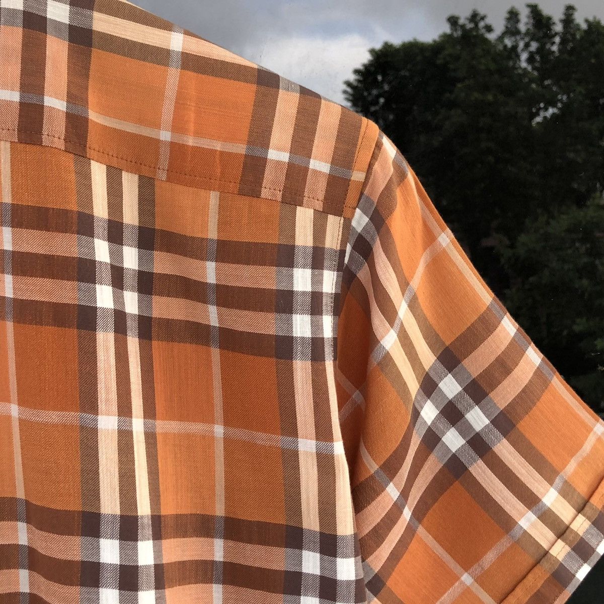 Burberry Burberry London Cotton Checked Nova Check Short Sleeve Size US M / EU 48-50 / 2 - 11 Thumbnail