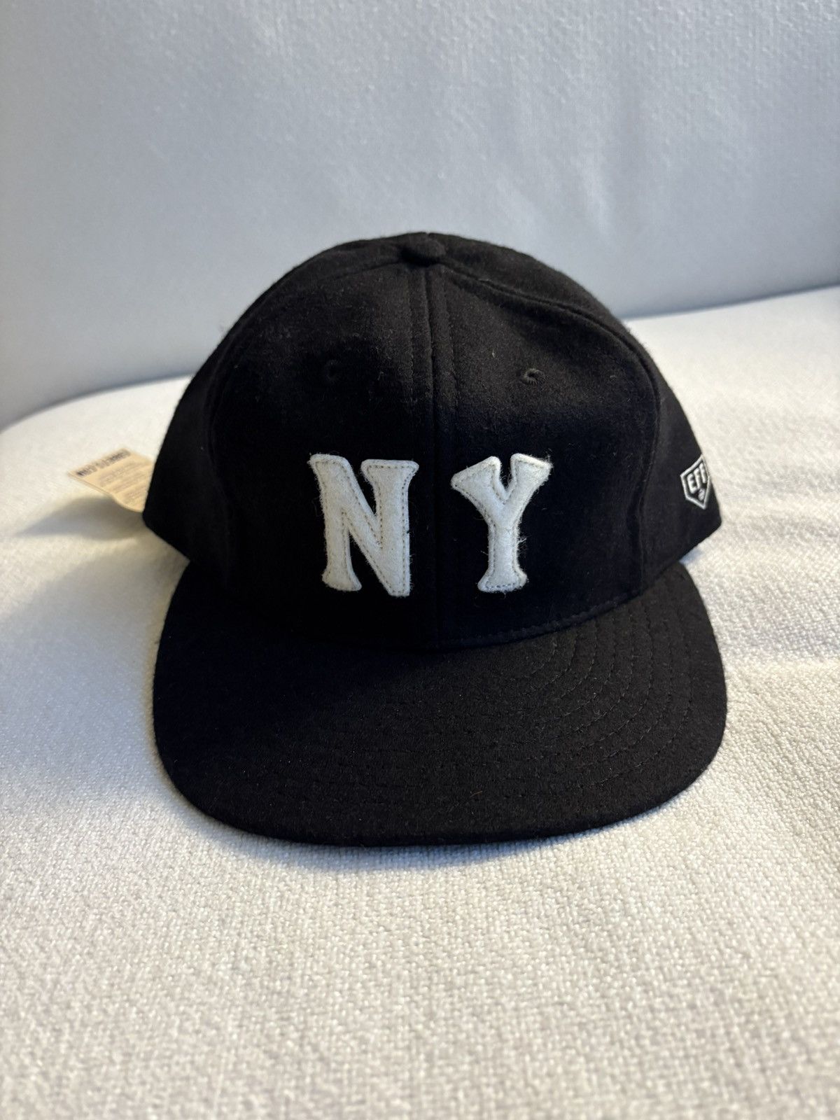 Ebbets Field Flannels × Vintage BLACK NEW YORK YANKEES HAT EBBETS FIELD Size ONE SIZE - 1 Thumbnail