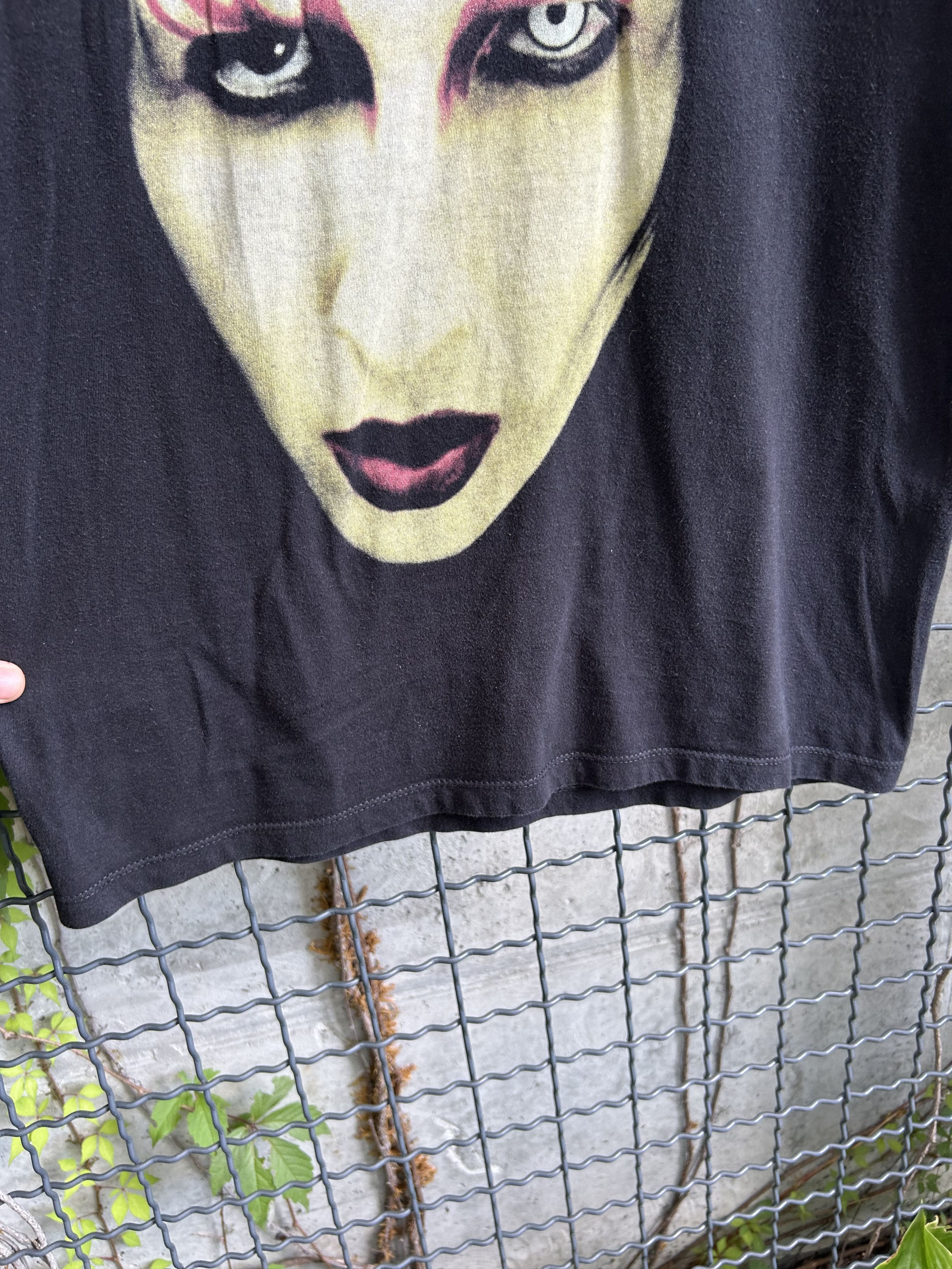 Band Tees Vintage 2000s Marilyn Manson Rock Band T-shirt Size US M / EU 48-50 / 2 - 5 Thumbnail