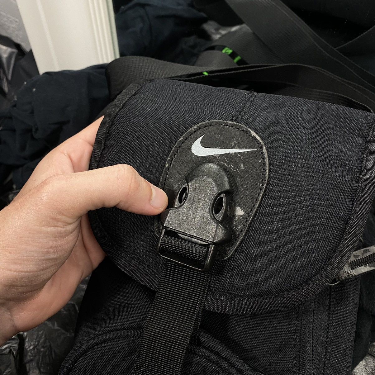 Nike NIKE Y2K DRILL CORDURA BLACK CROSSBODY BAG Size ONE SIZE - 5 Thumbnail