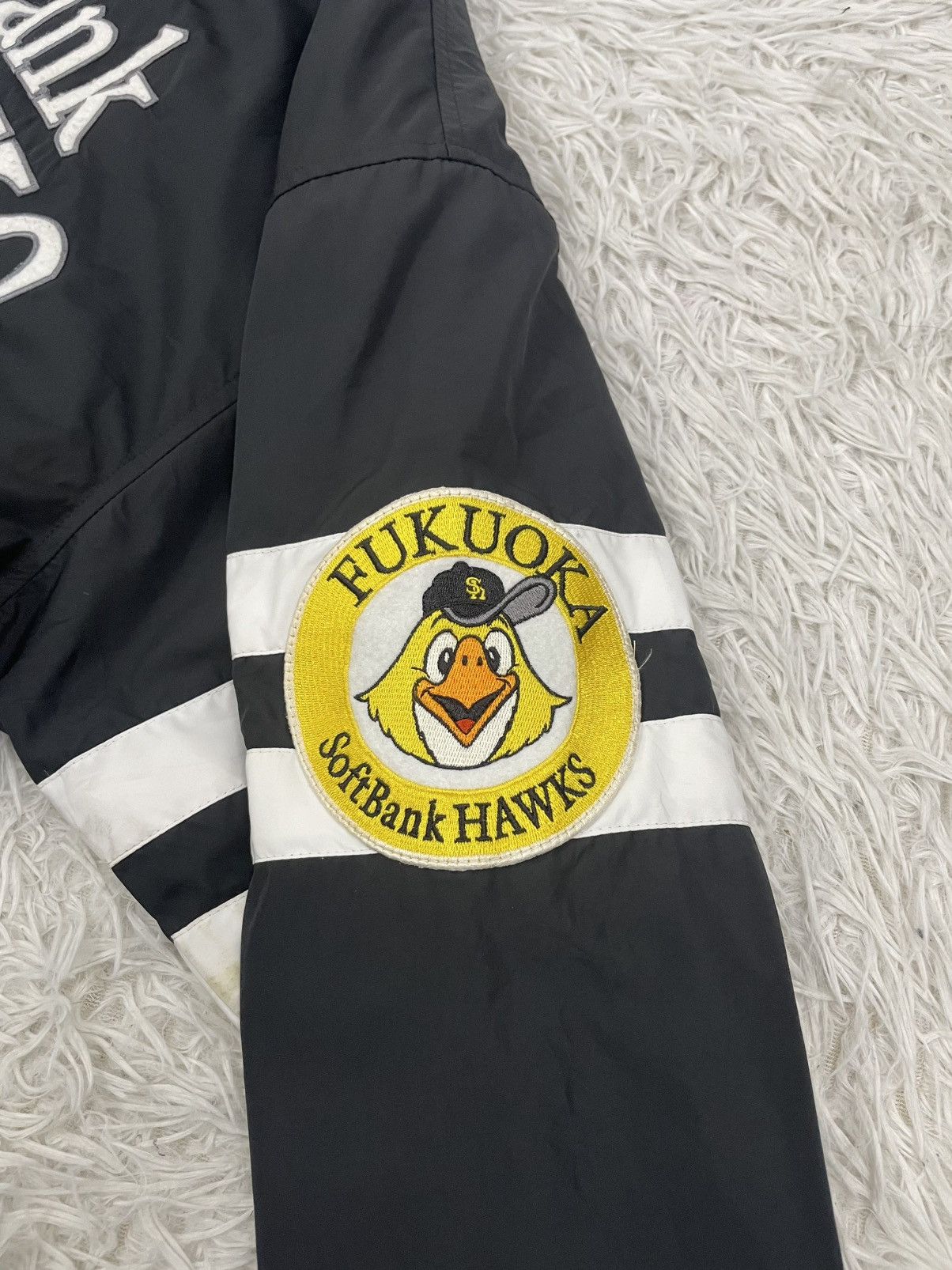 Mizuno Mizuno Fukuoka SoftBank Hawks Jacket Size US L / EU 52-54 / 3 - 5 Thumbnail