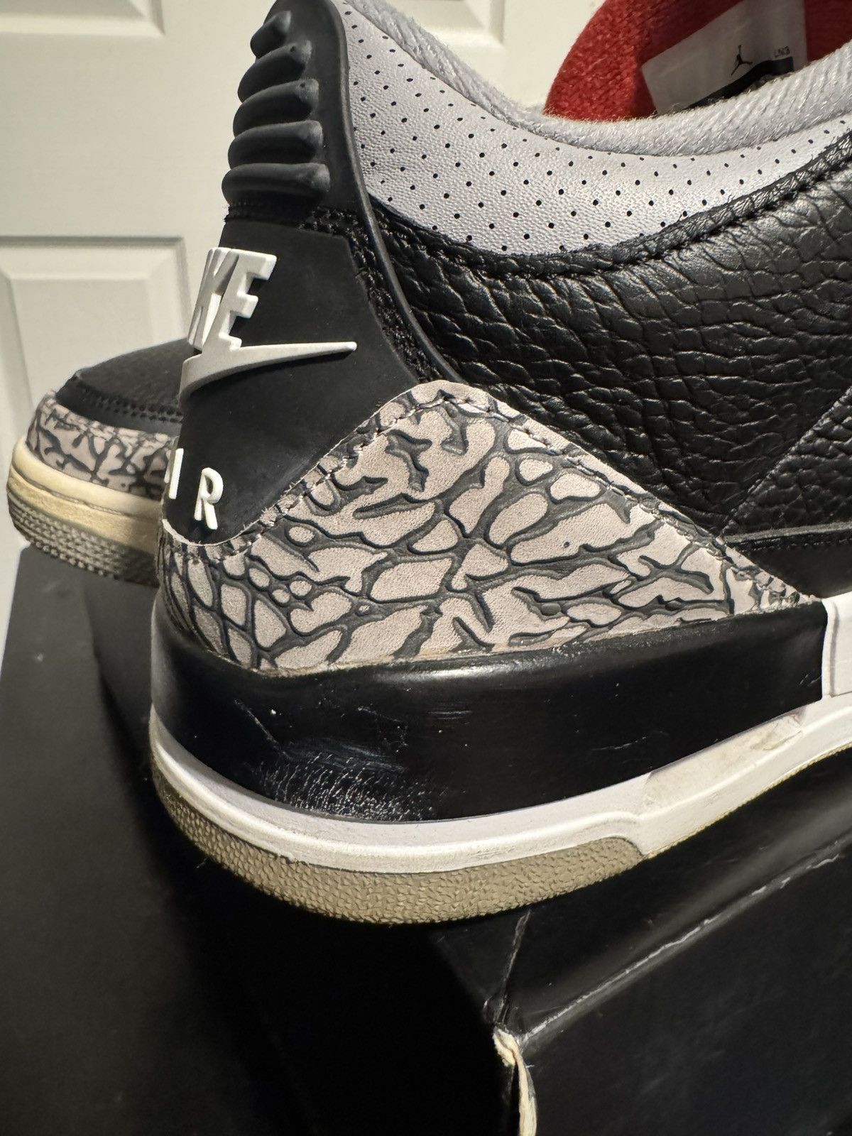 Jordan Brand Air Jordan 3 Cement Size US 11.5 / EU 44-45 - 6 Thumbnail