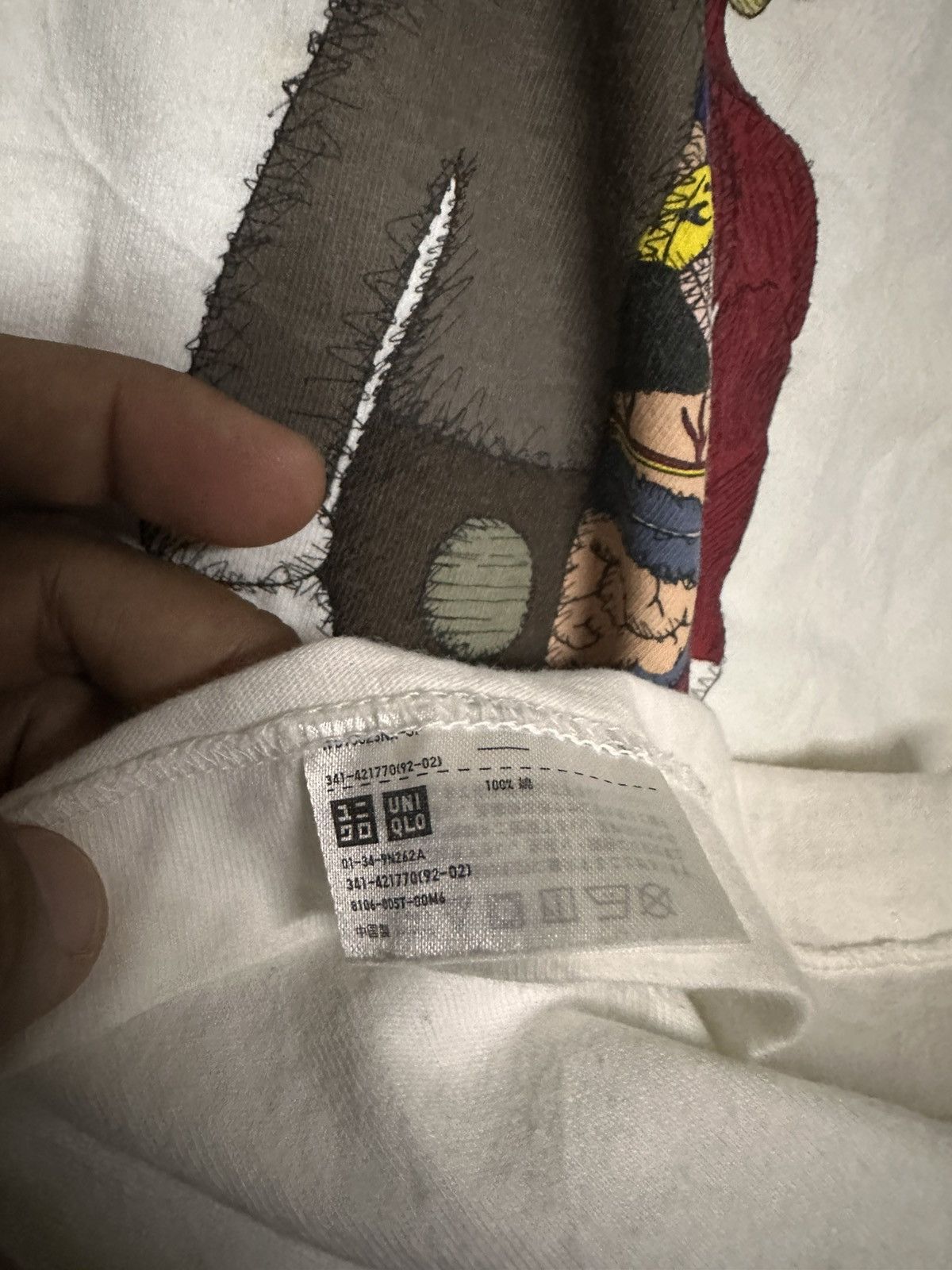 Kaws × Uniqlo Uniqlo x kaws tee Size US S / EU 44-46 / 1 - 10 Thumbnail