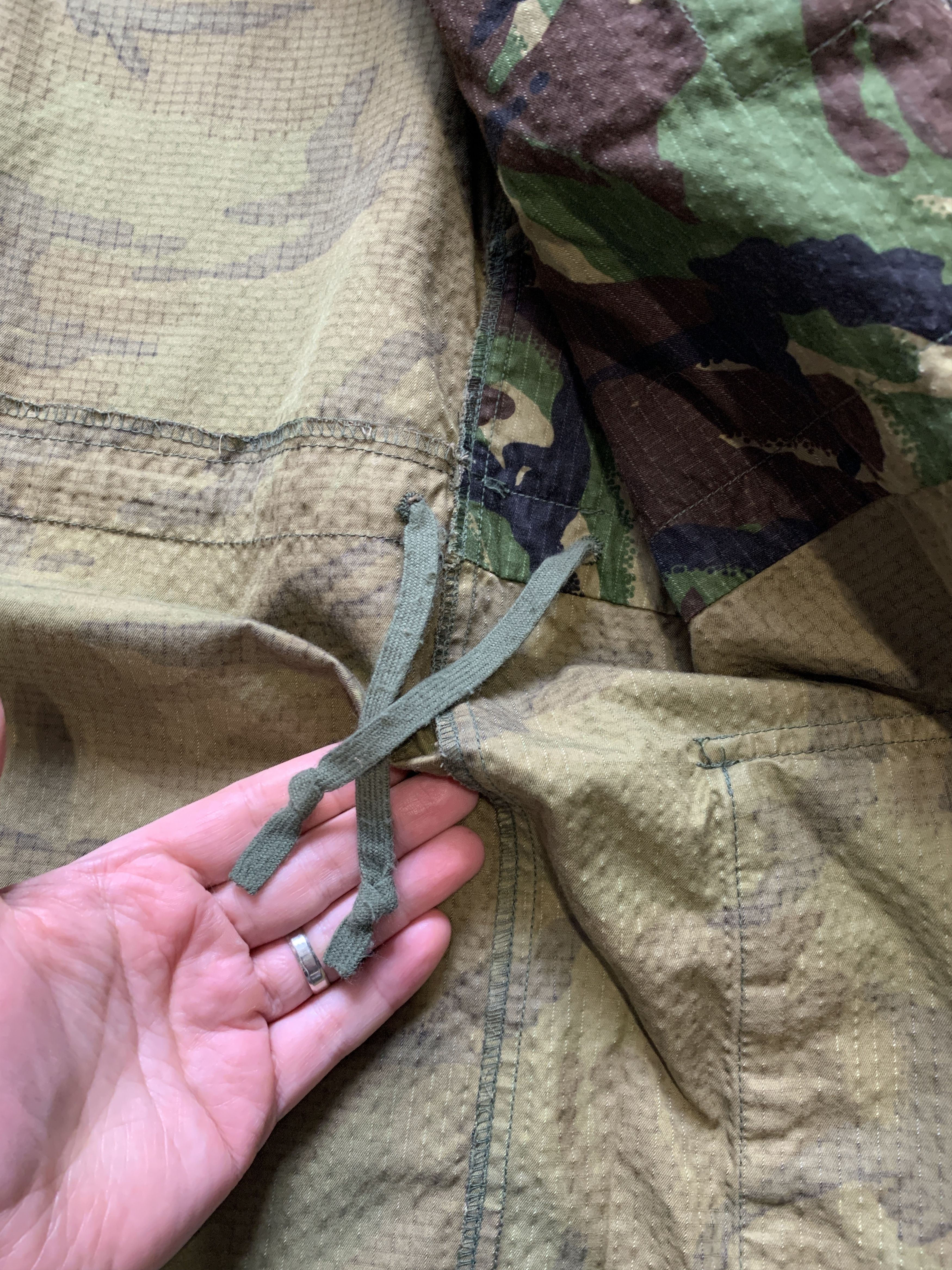 Other Vintage Military Jacket DPM Field Size US XL / EU 56 / 4 - 8 Thumbnail