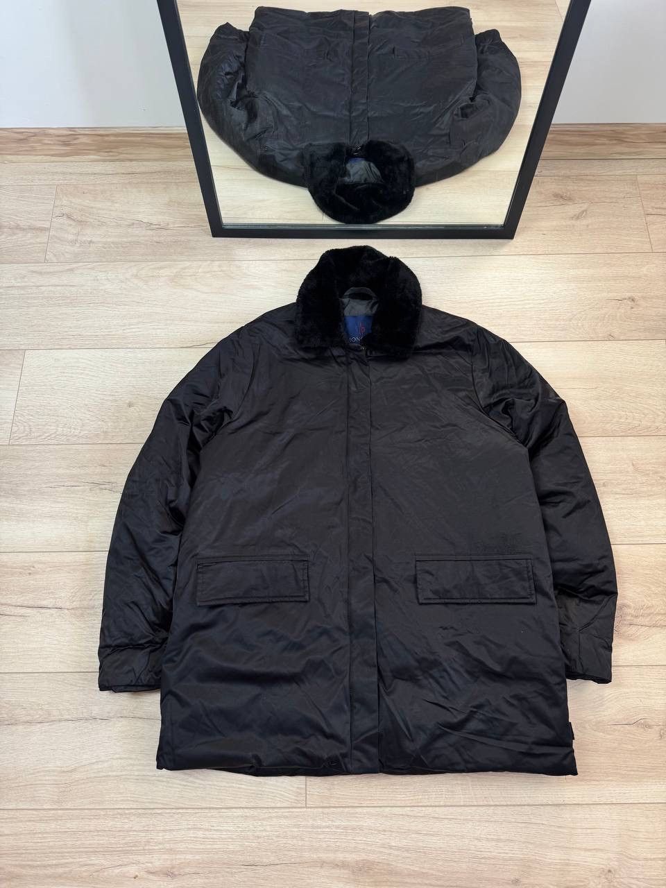 Moncler Vintage Moncler Down Jacket Coat WMN Size 3 Size M / US 6-8 / IT 42-44 - 1 Thumbnail