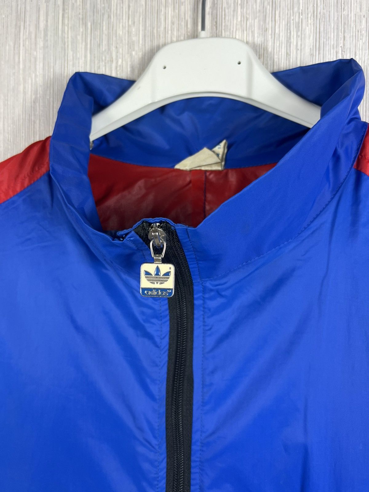 Adidas Vintage 80s Adidas nylon windbreaker jacket water sports Size US M / EU 48-50 / 2 - 9 Thumbnail