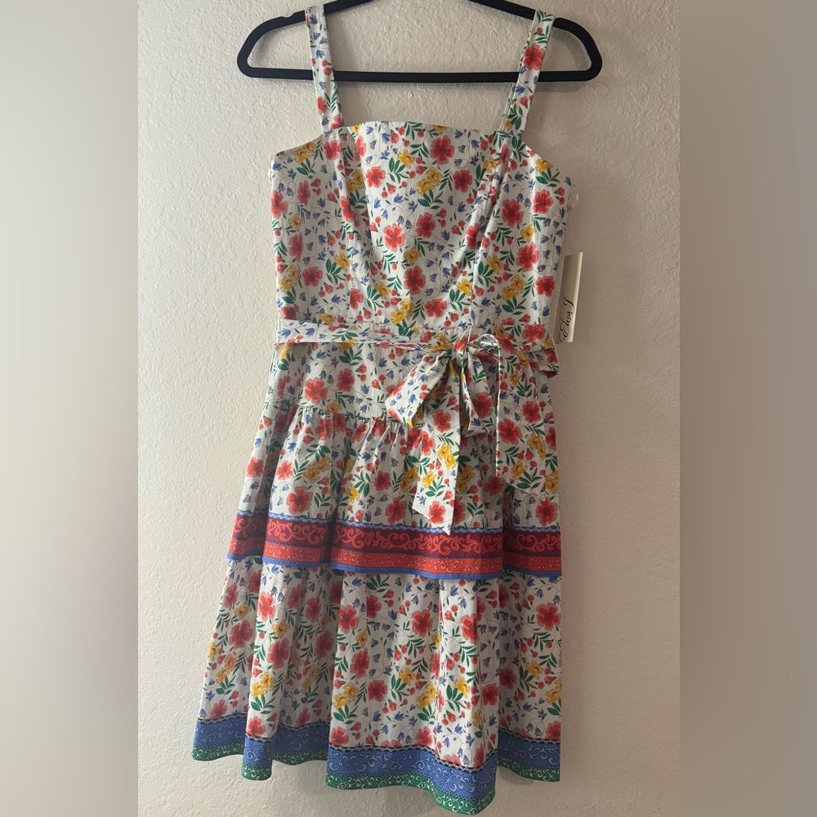 Elizabeth and James Eliza J. Floral Print Midi Dress Square Neck Sise 4 Size S / US 4 / IT 40 - 3 Thumbnail