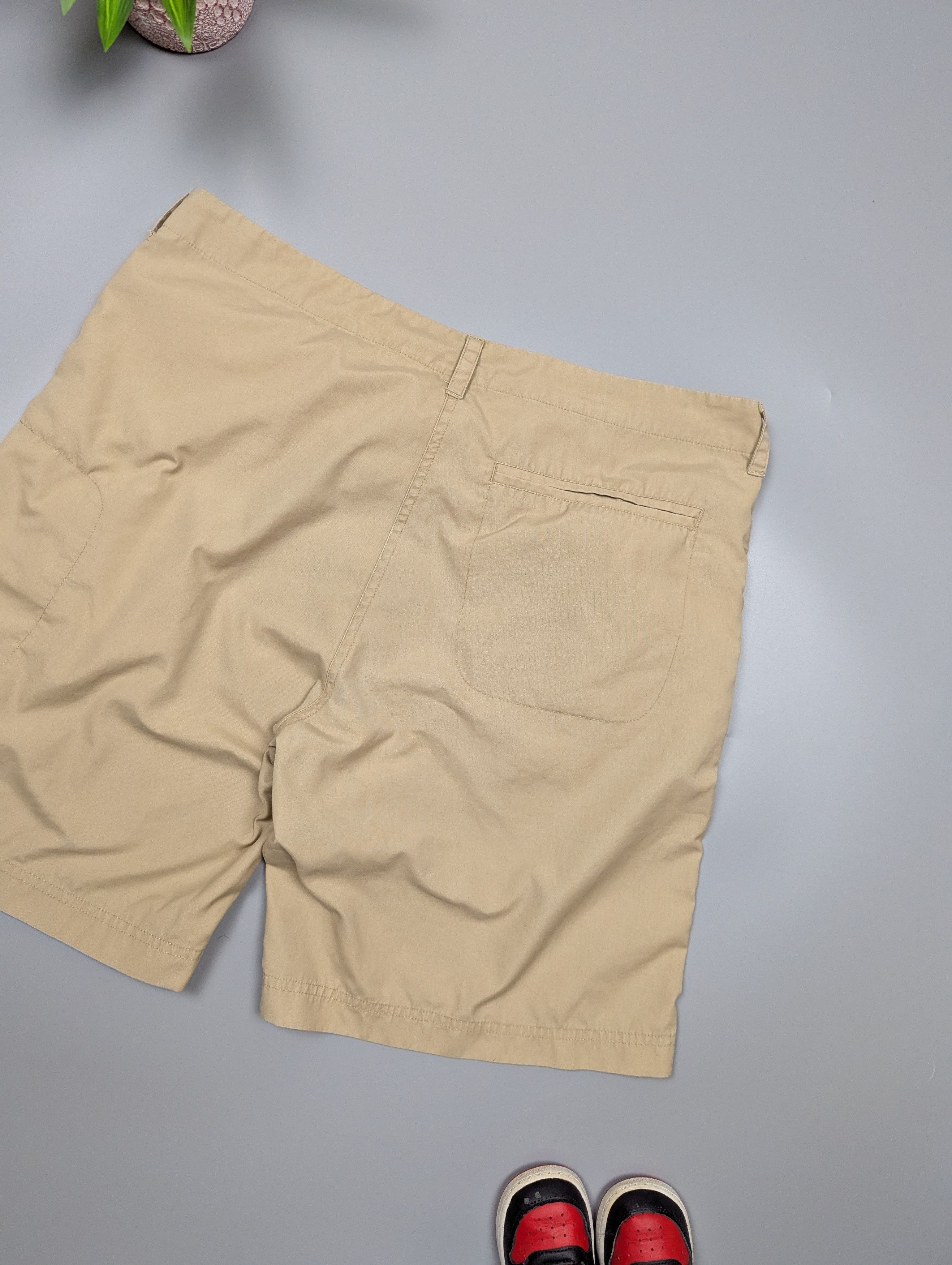 Other PUMA Vintage Men's Light Brown Short Shorts | Size L Size US 34 / EU 50 - 11 Thumbnail