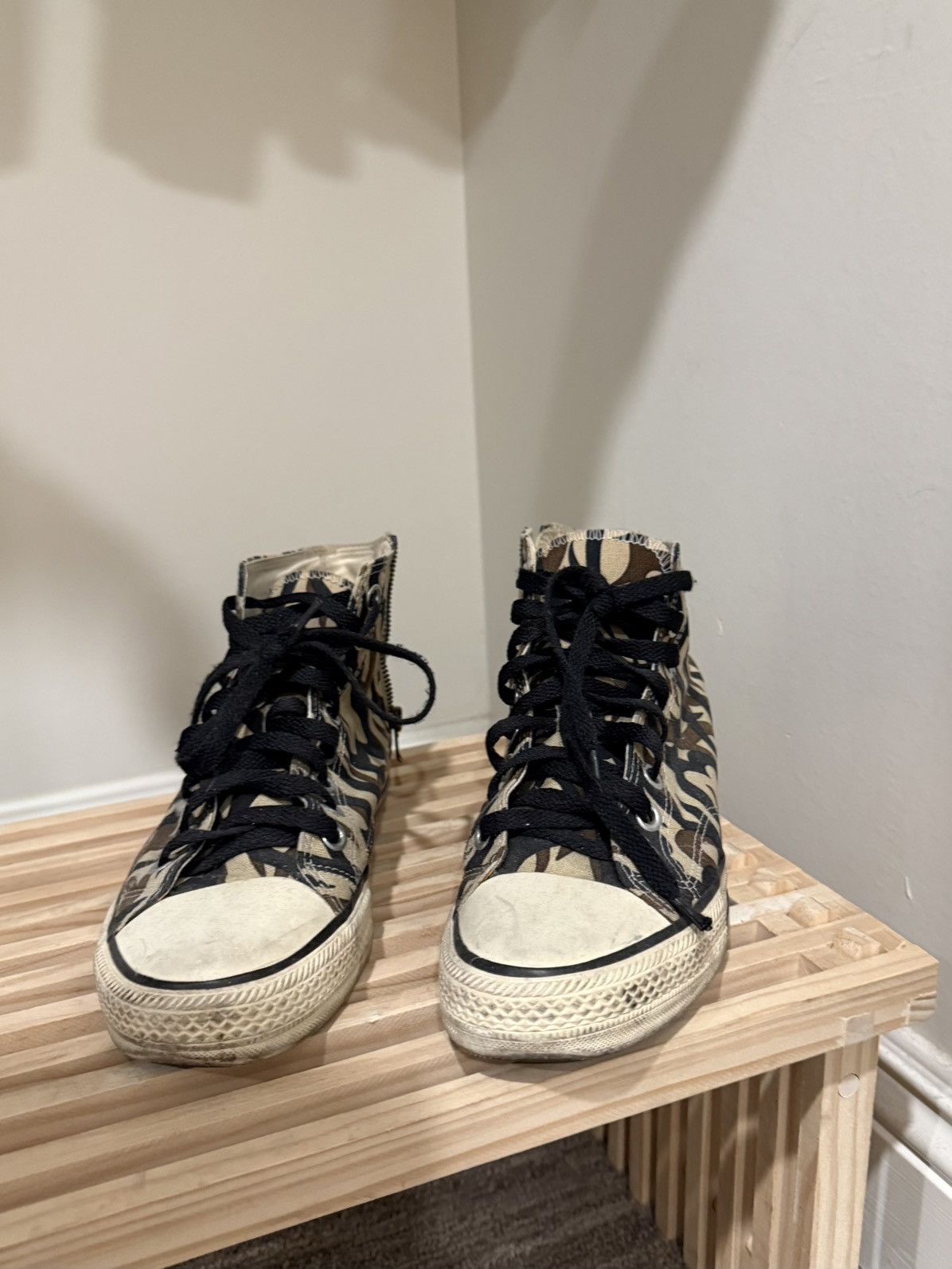 Number (N)ine FW04 Heart Tribal Camo Chucks Size US 7 / EU 40 - 4 Thumbnail