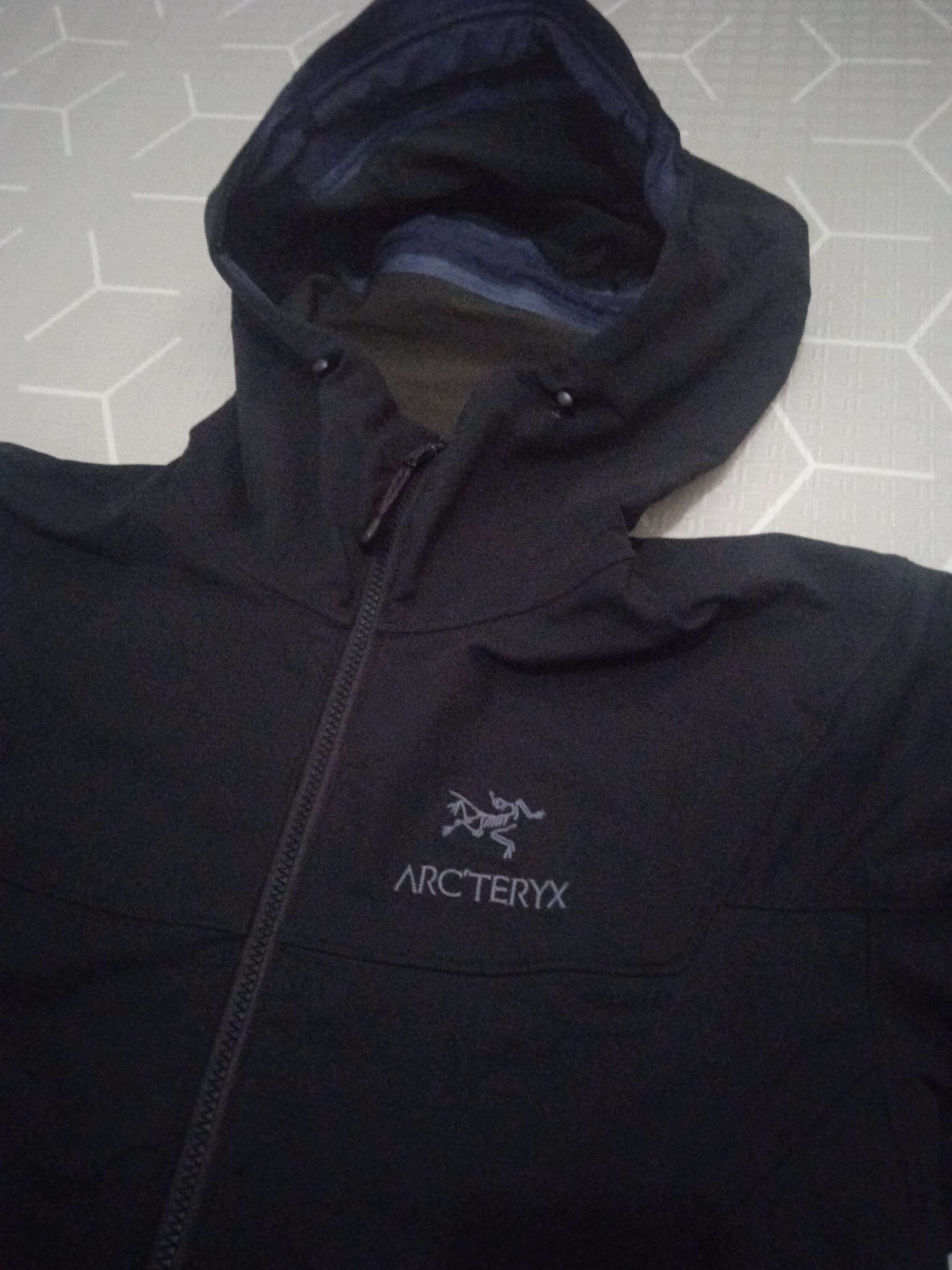 image of Arcteryx Gamma Lt Hoody in Black, Men's (Size Medium)