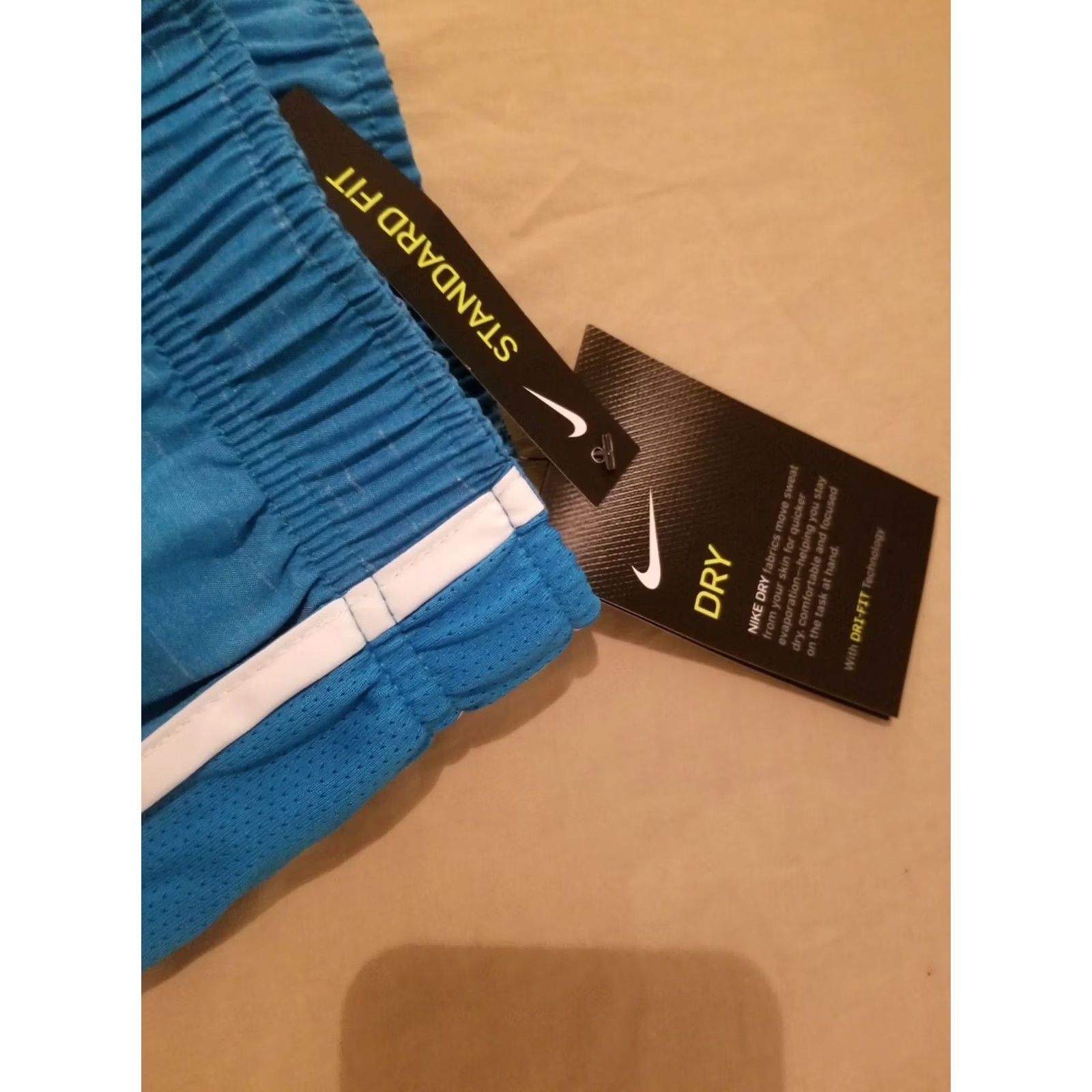 Nike VINTAGE? No. Nike Shorts Women 1X Blue XL Plus Athletic Gym Workout Running Size 40" / US 18 - 3 Thumbnail