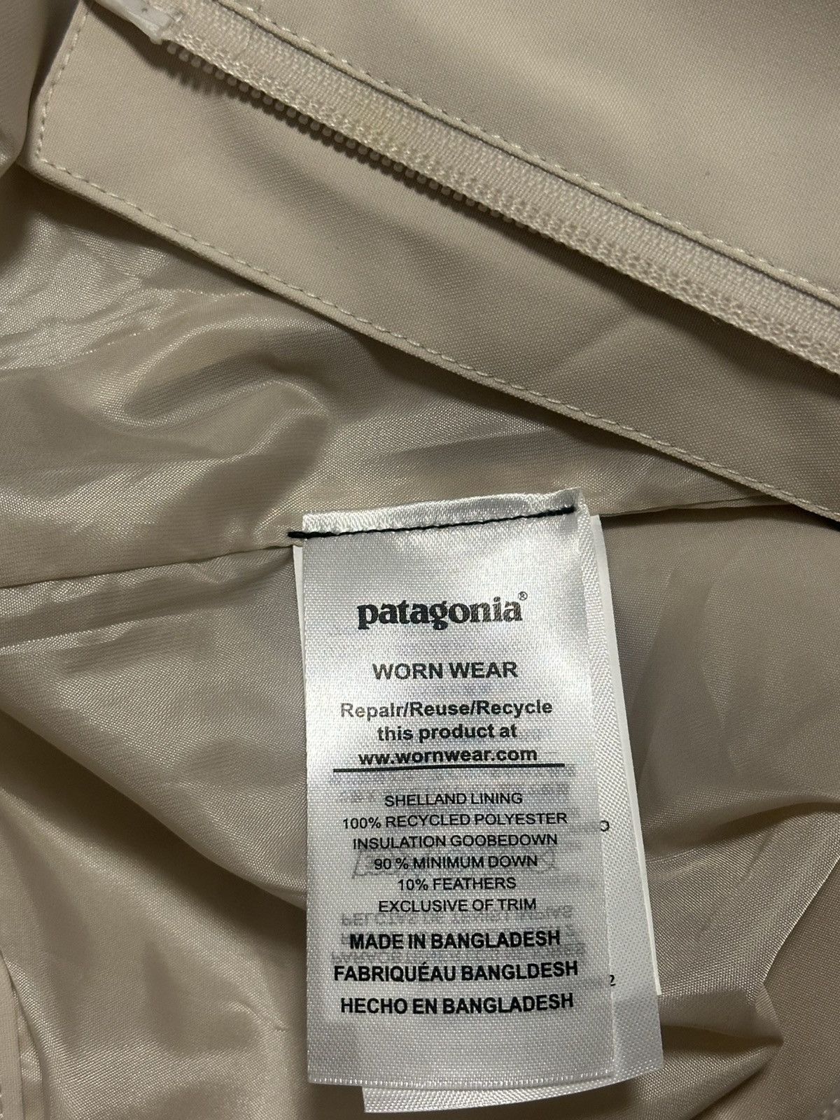 Patagonia Patagonia Vintage raincoat Size US L / EU 52-54 / 3 - 6 Thumbnail