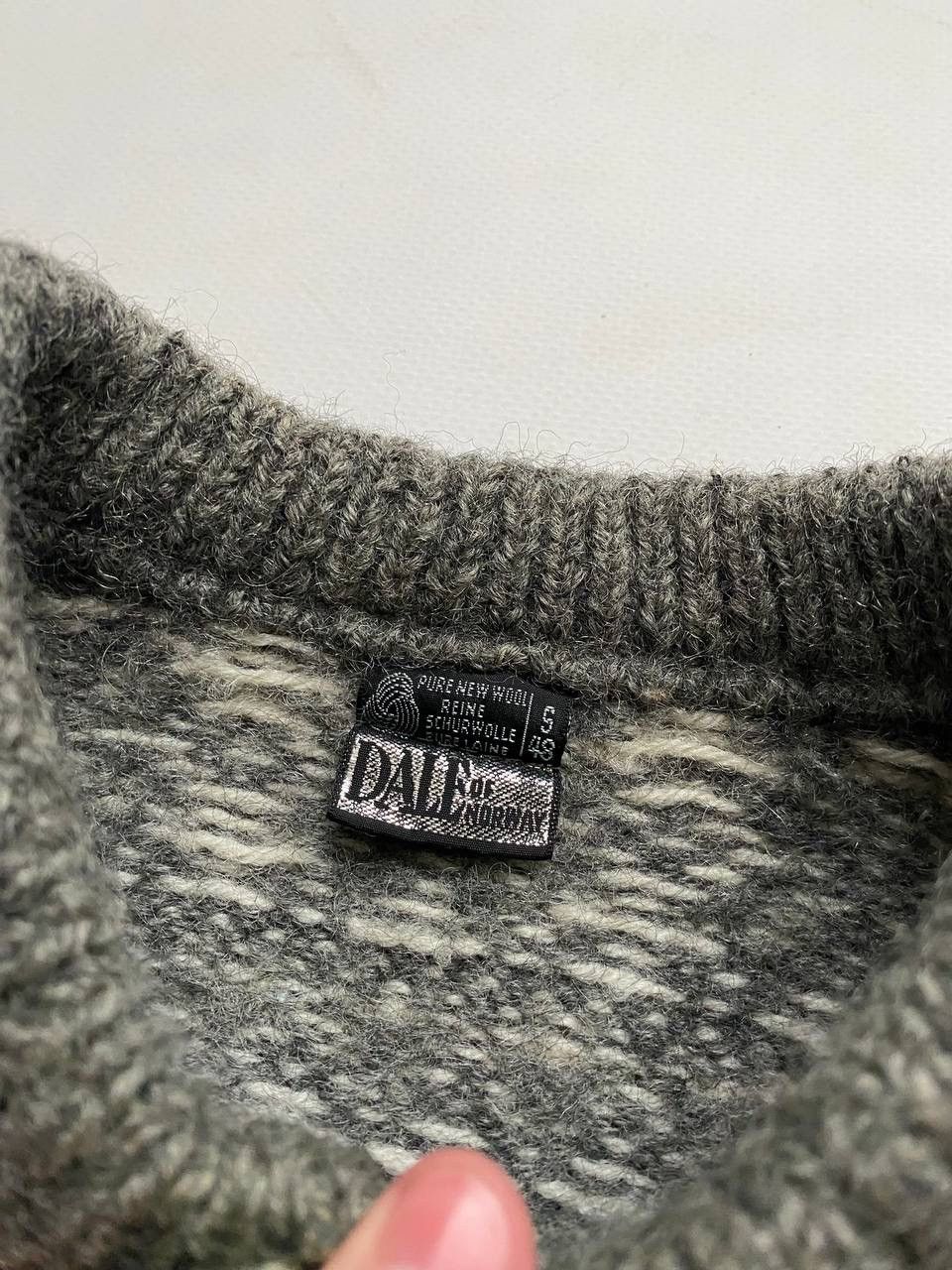 Dale Of Norway DALE OF NORWAY Vintage 100% Wool KnitNordic Fair Isle Jumper Size US S / EU 44-46 / 1 - 6 Thumbnail