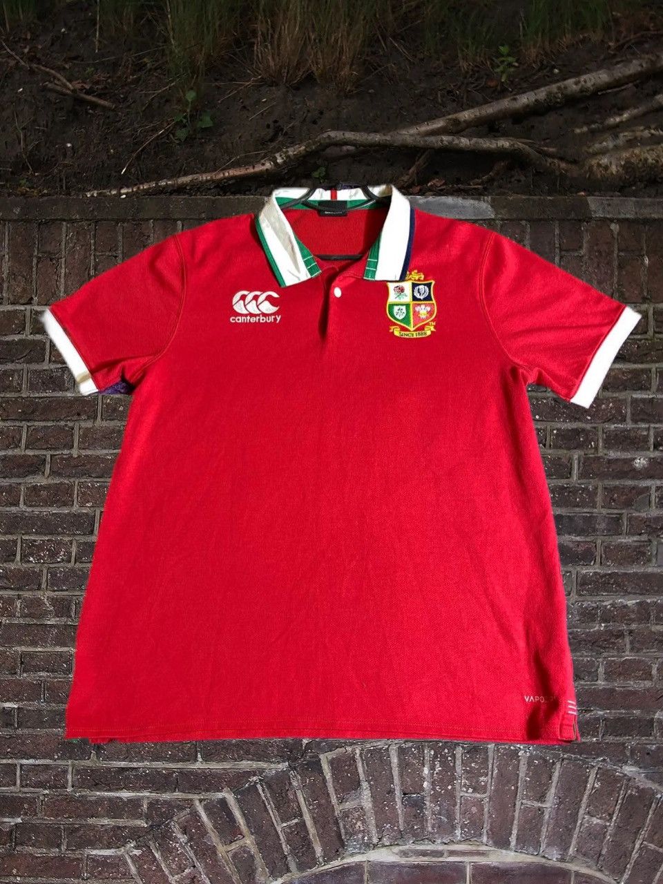 Canterbury of New Zealand × Vintage Vintage Big Graphic Logo Distressed 90’s tee Size US L / EU 52-54 / 3 - 1 Thumbnail